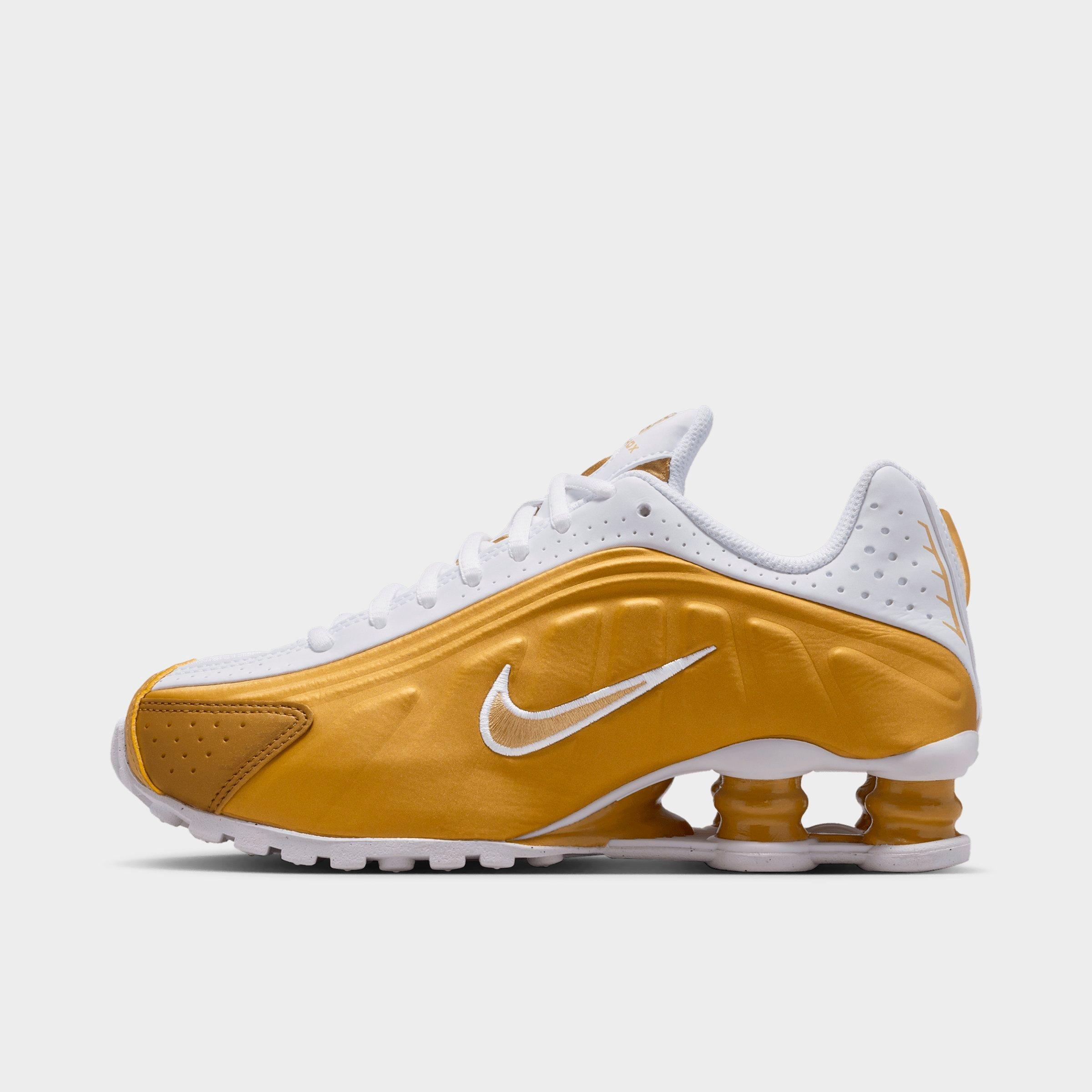 Nike Big Kids Shox R4 Casual Shoes in Metallic Gold/Metallic Gold/White Size: 3.5