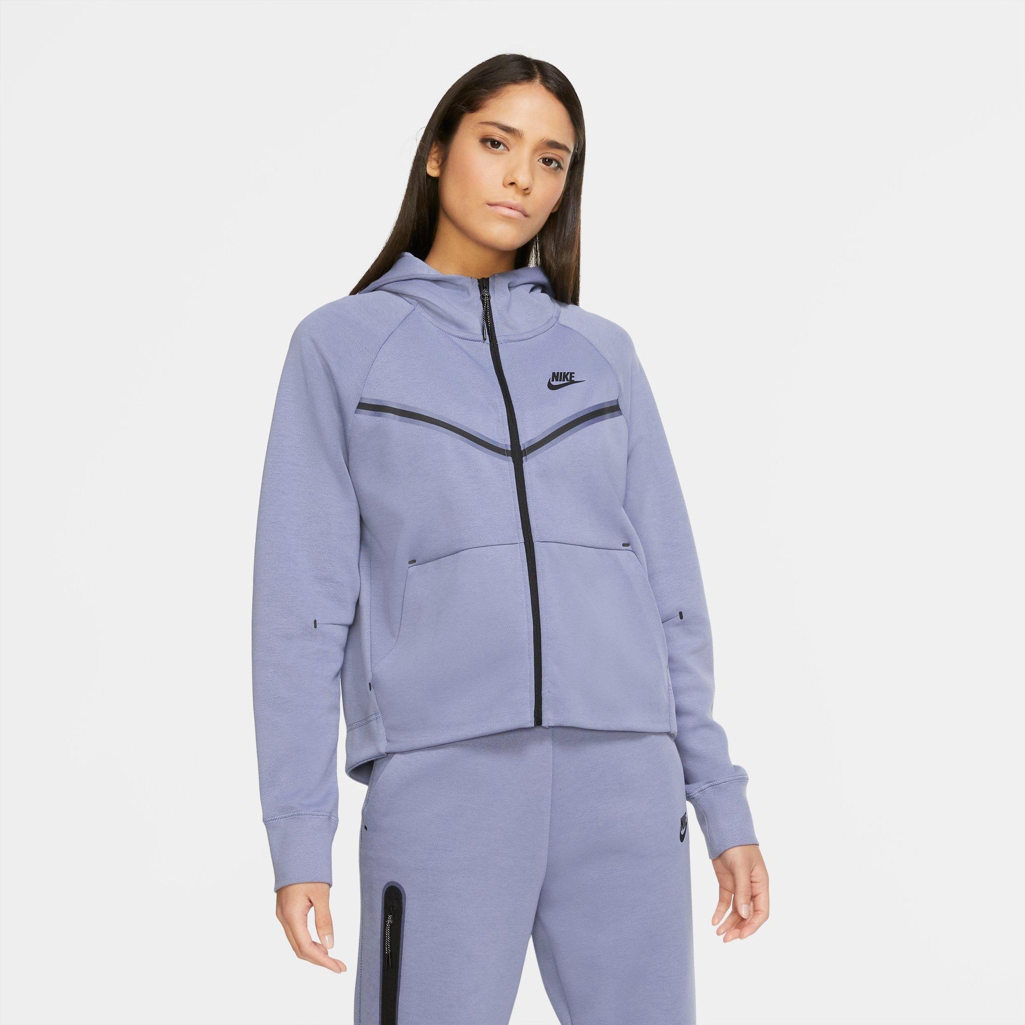 nike tech fleece poly