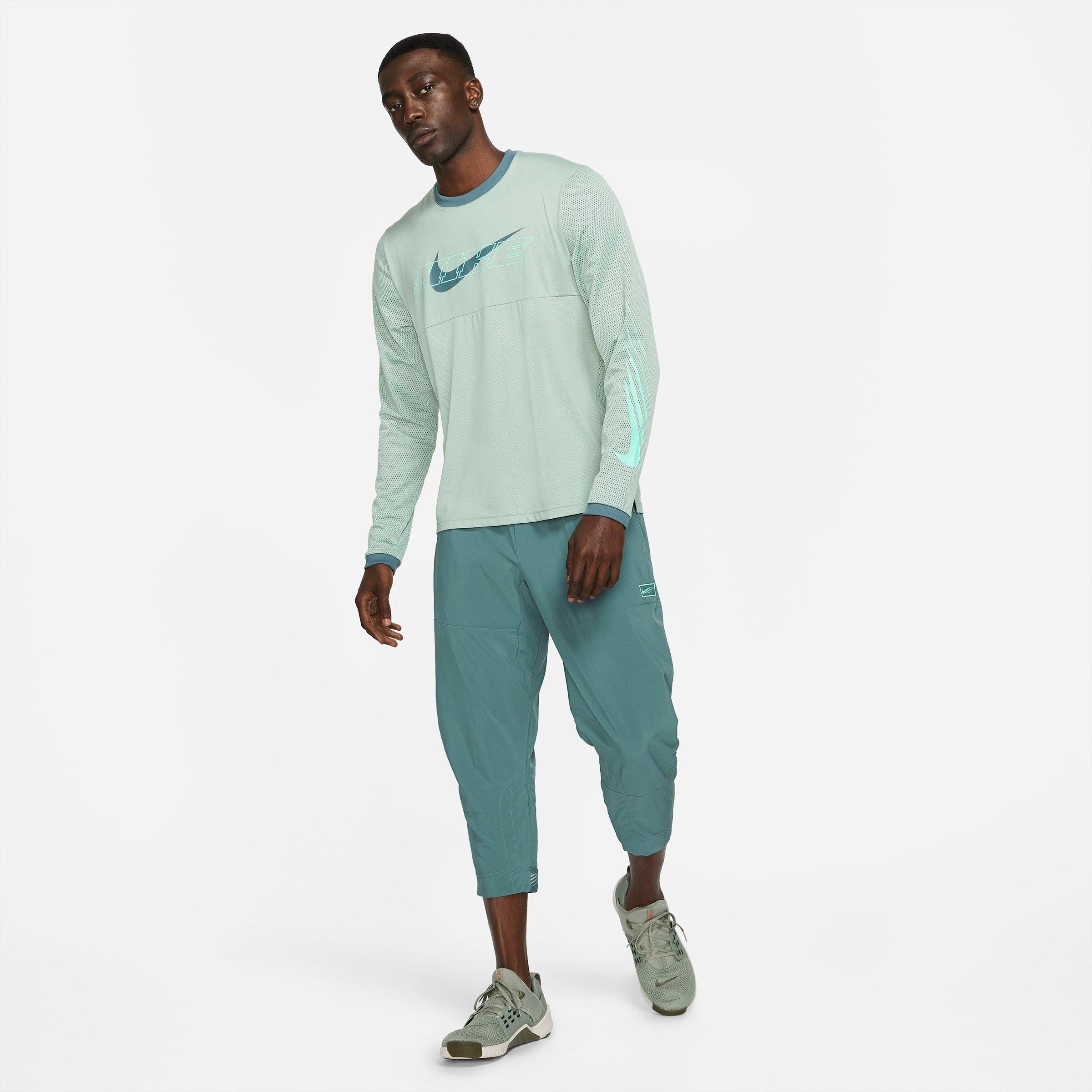 nike 3xlt