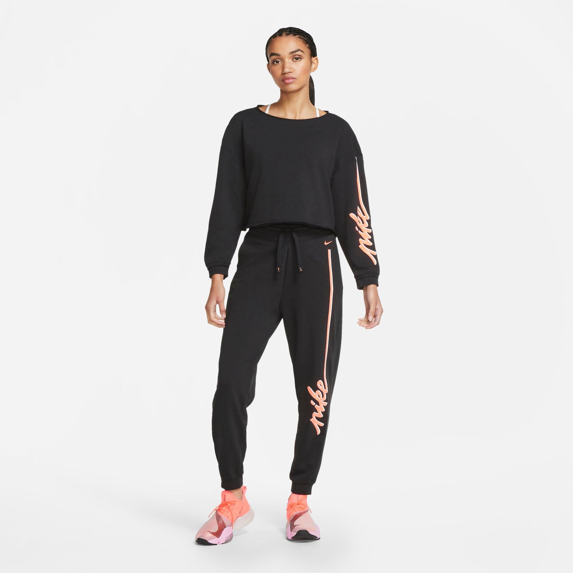 women's nike apparel online