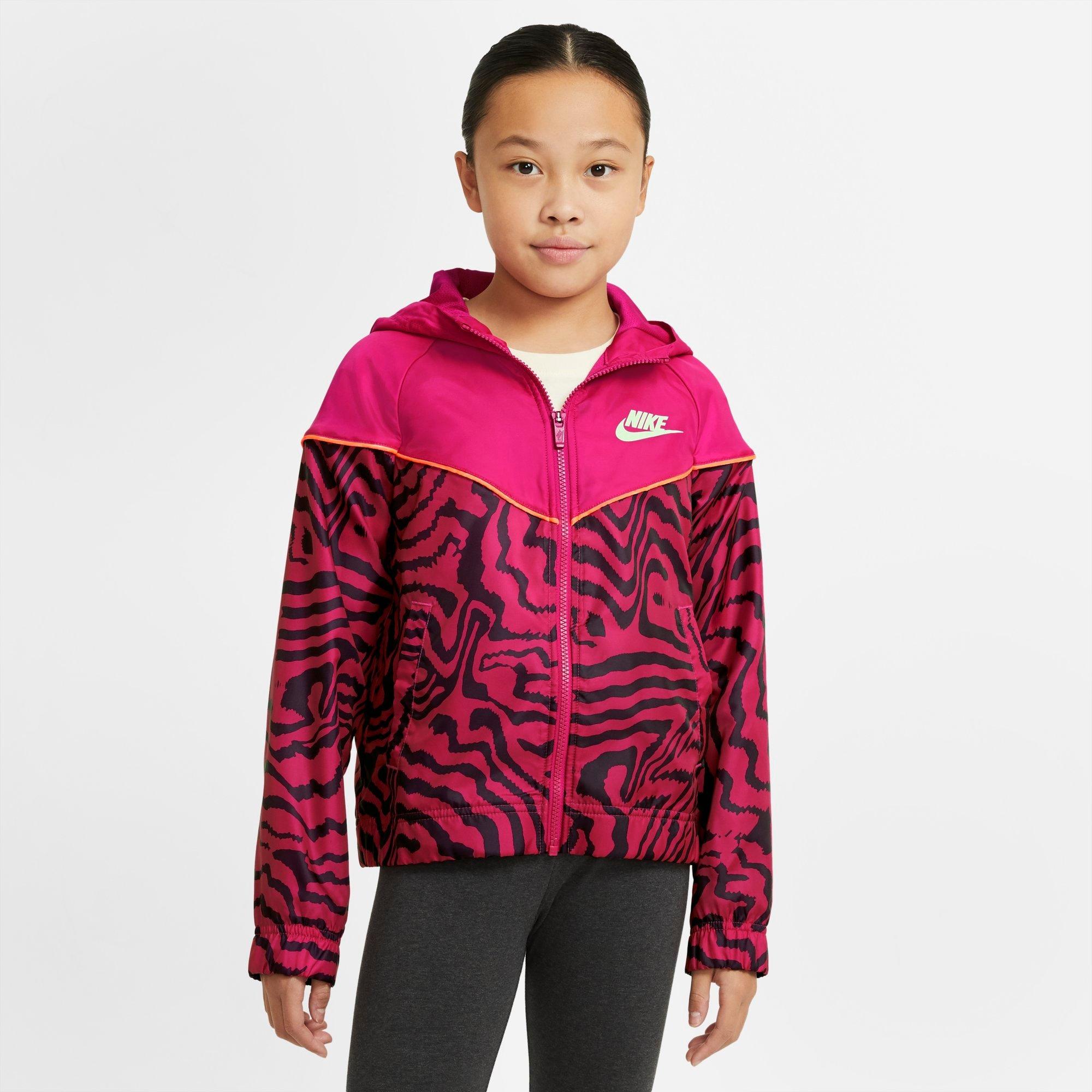 girls nike apparel