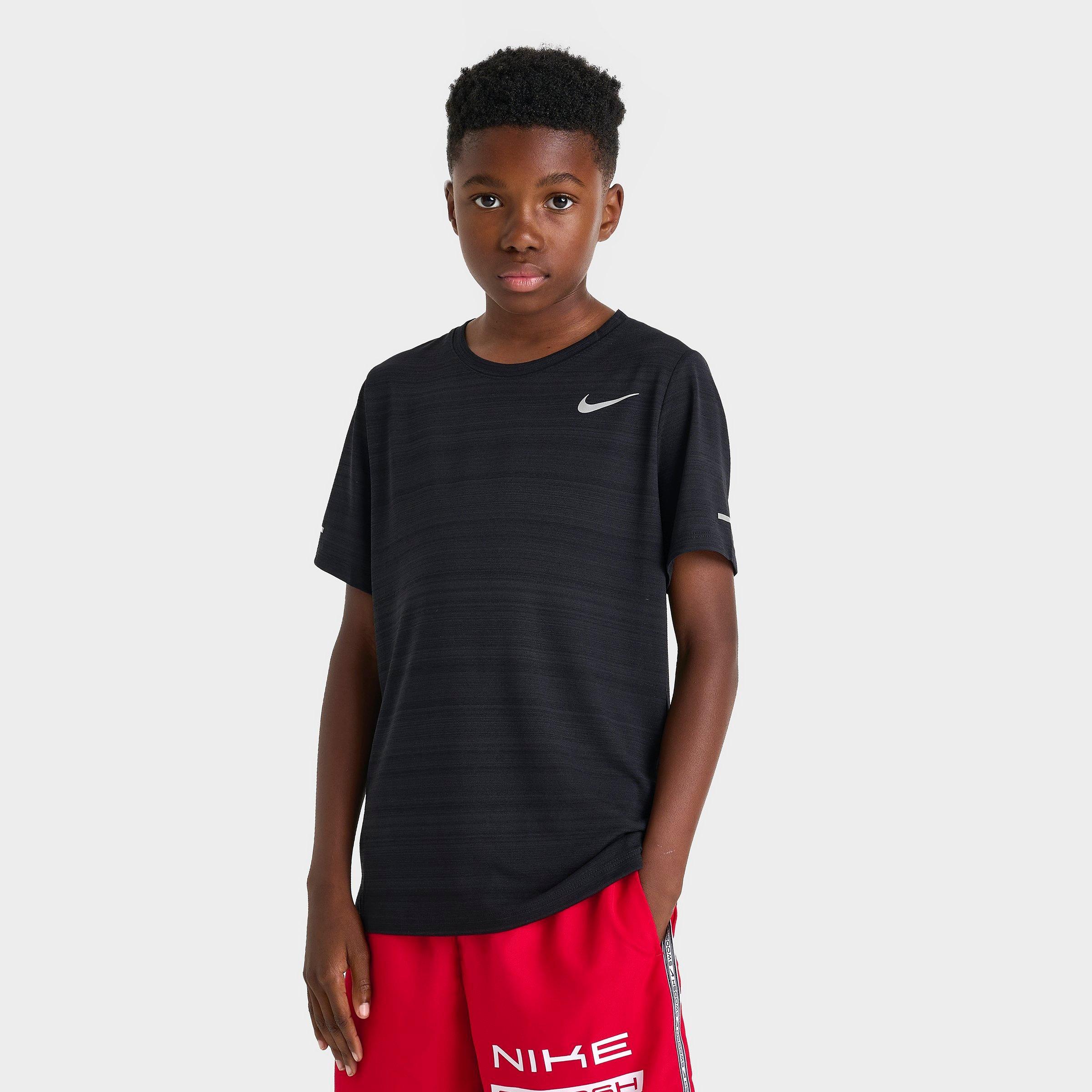 Nike Boys Big Kids Dri-FIT Miler Training T-Shirt in Black Size: Small