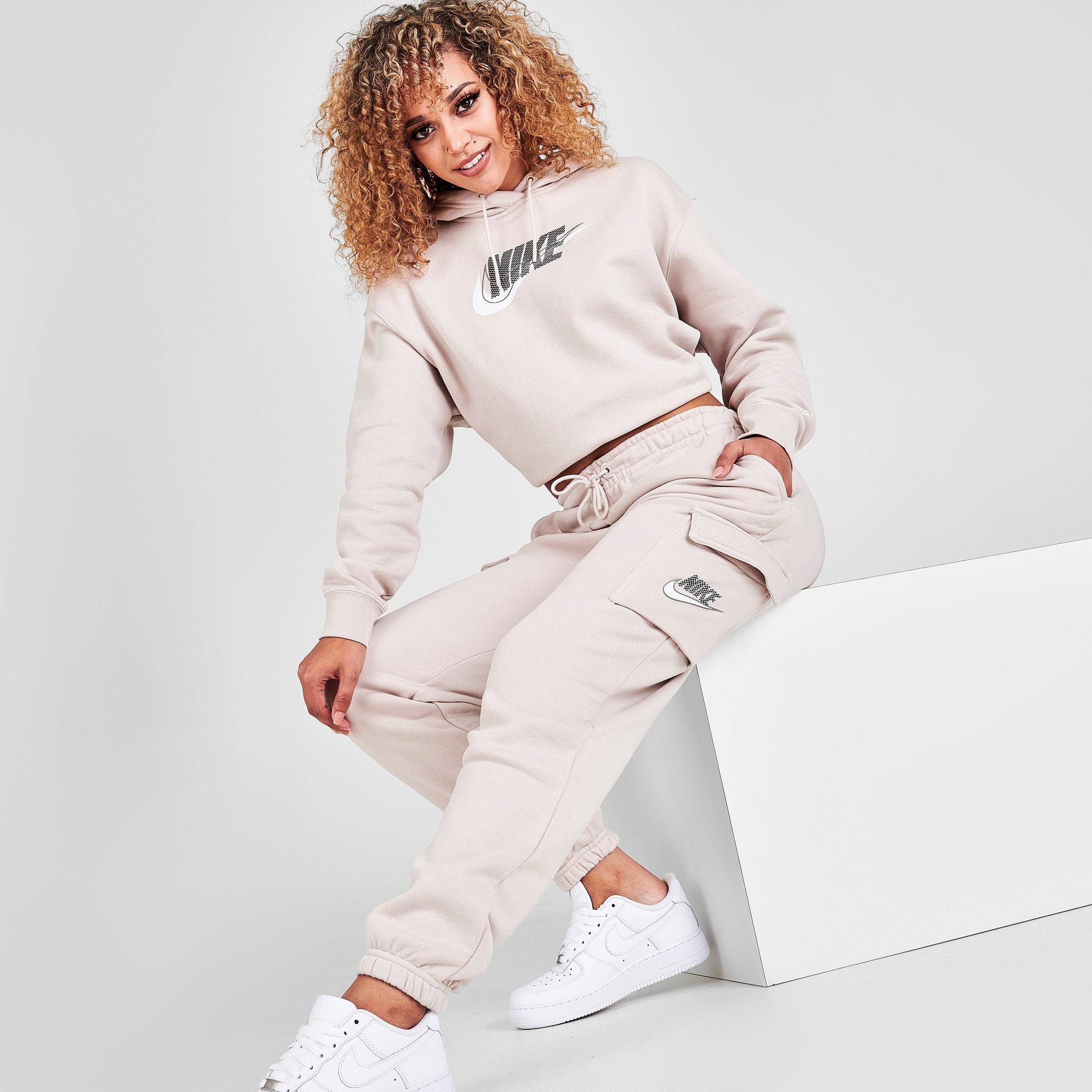 Nike Women s Sportswear Emea Fleece Cargo Jogger Pants In Desert