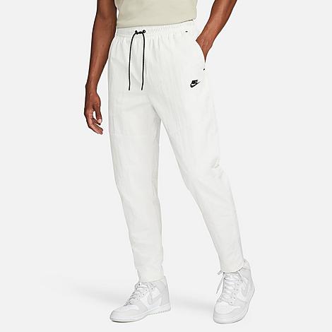 Nike Men's Sportswear Tech Essentials Lined Commuter Pants In Phantom/black