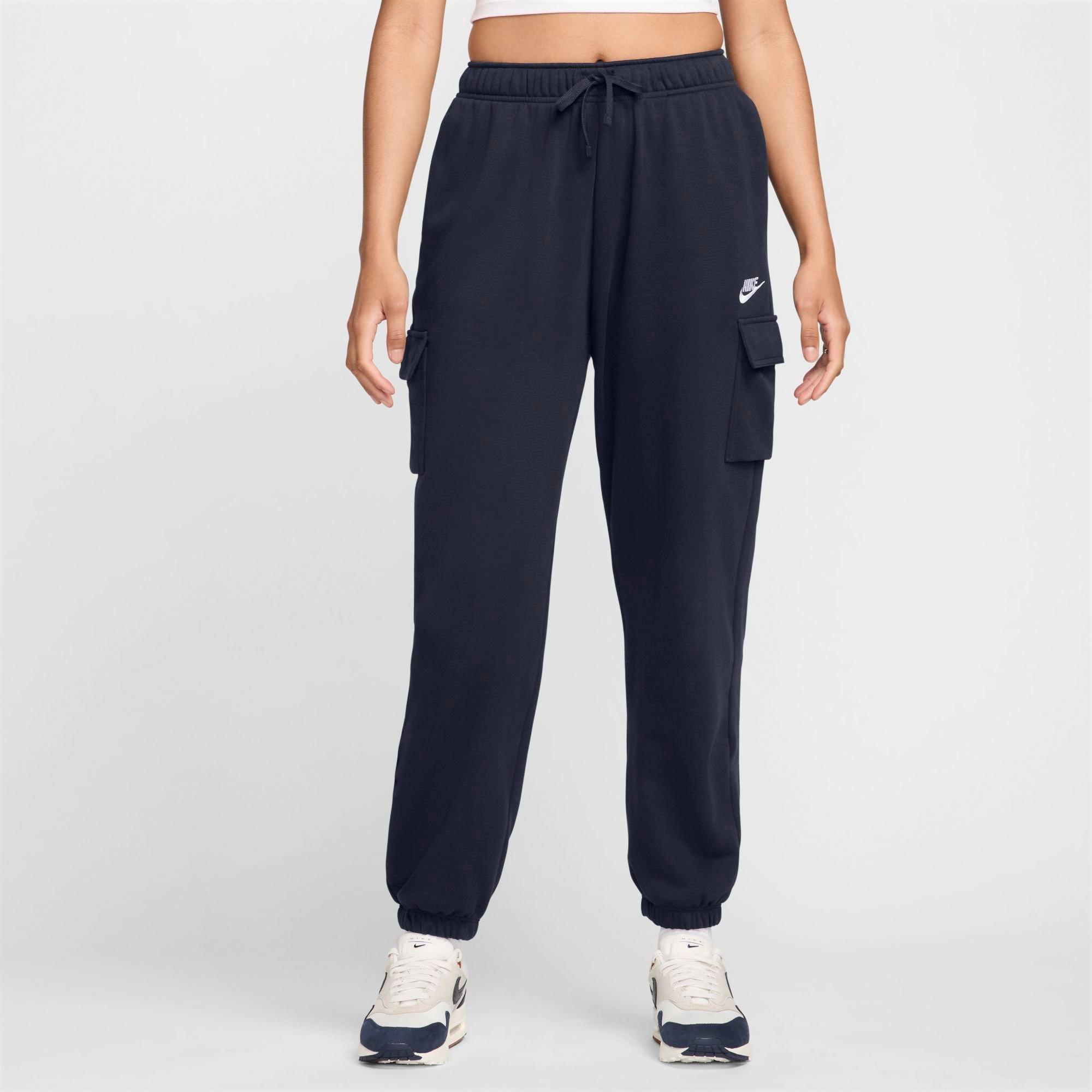 Nike Women's Sportswear Club Fleece Mid-Rise Oversized Cargo Sweatpants in Obsidian/White Size: XS