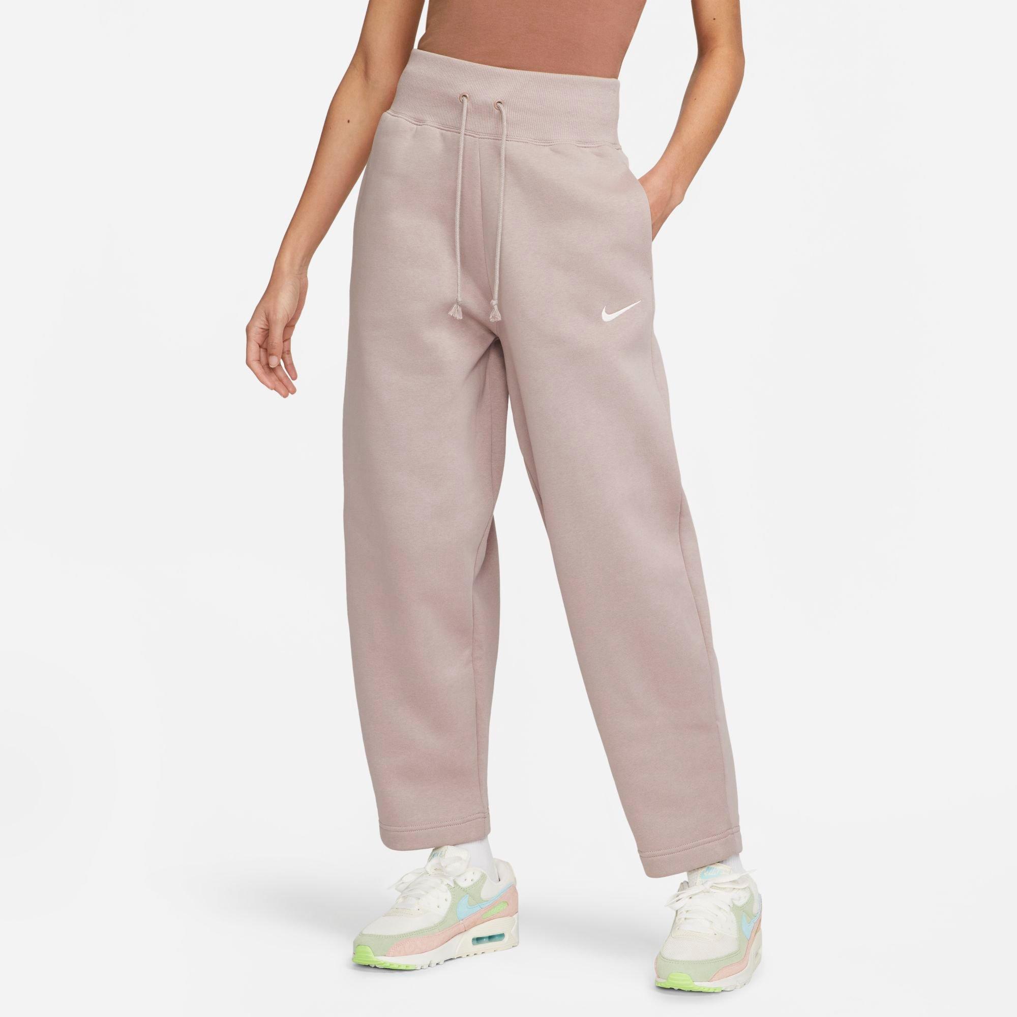 Nike Women's Sportswear Phoenix Fleece Curve Sweatpants In Diffused Taupe/sail