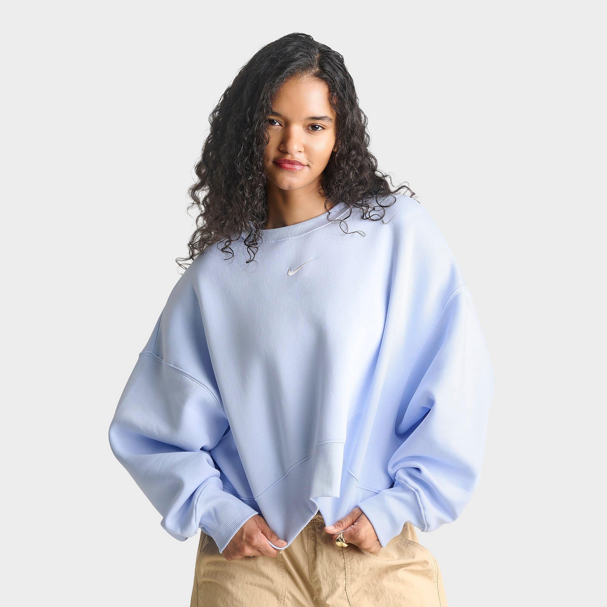 Nike Women's Sportswear Phoenix Fleece Over-Oversized Crewneck Sweatshirt in Hydrogen Blue/Sail Size: Small