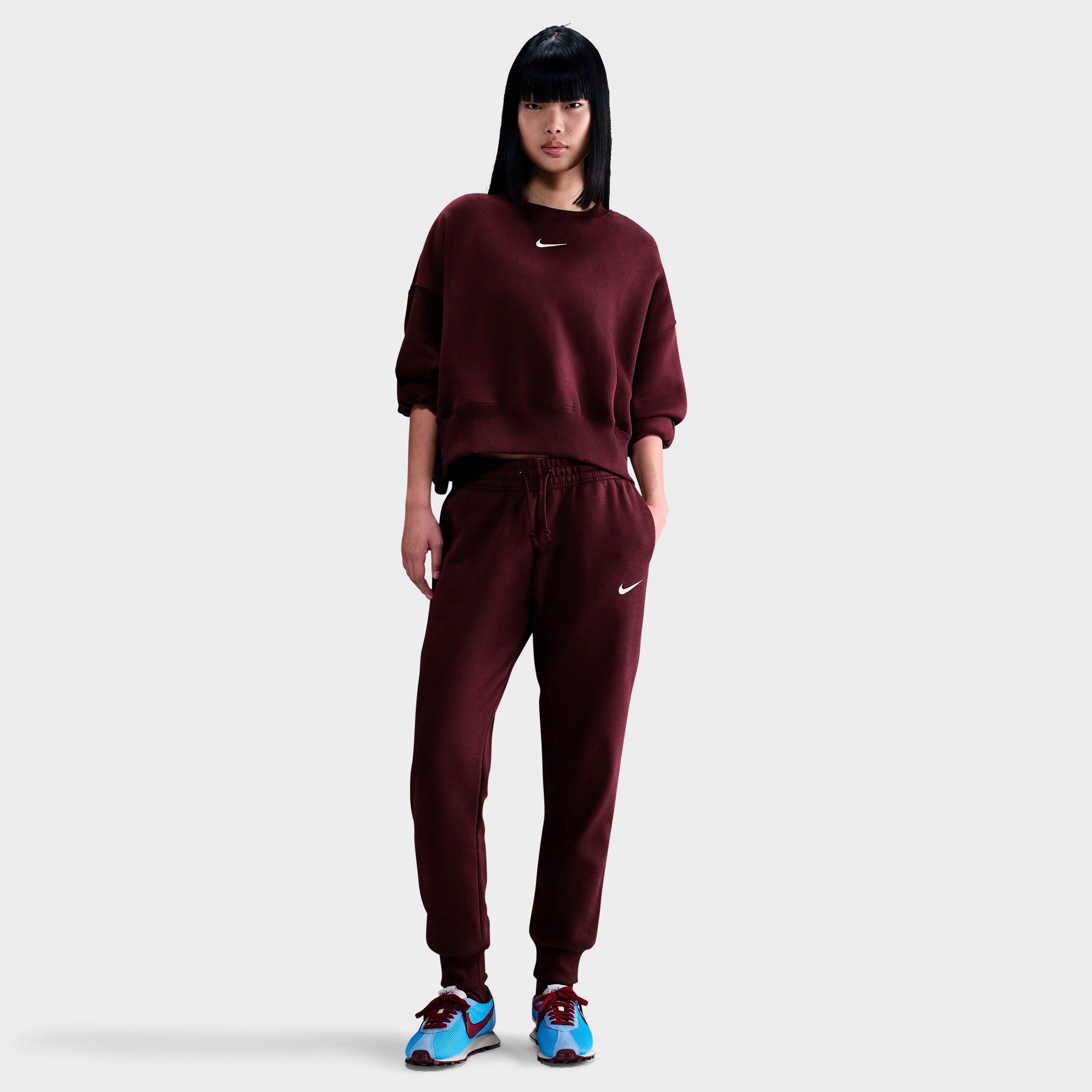 Nike Women's Sportswear Phoenix Fleece Oversized Crewneck Sweatshirt in Burgundy Crush/Sail Size: XS