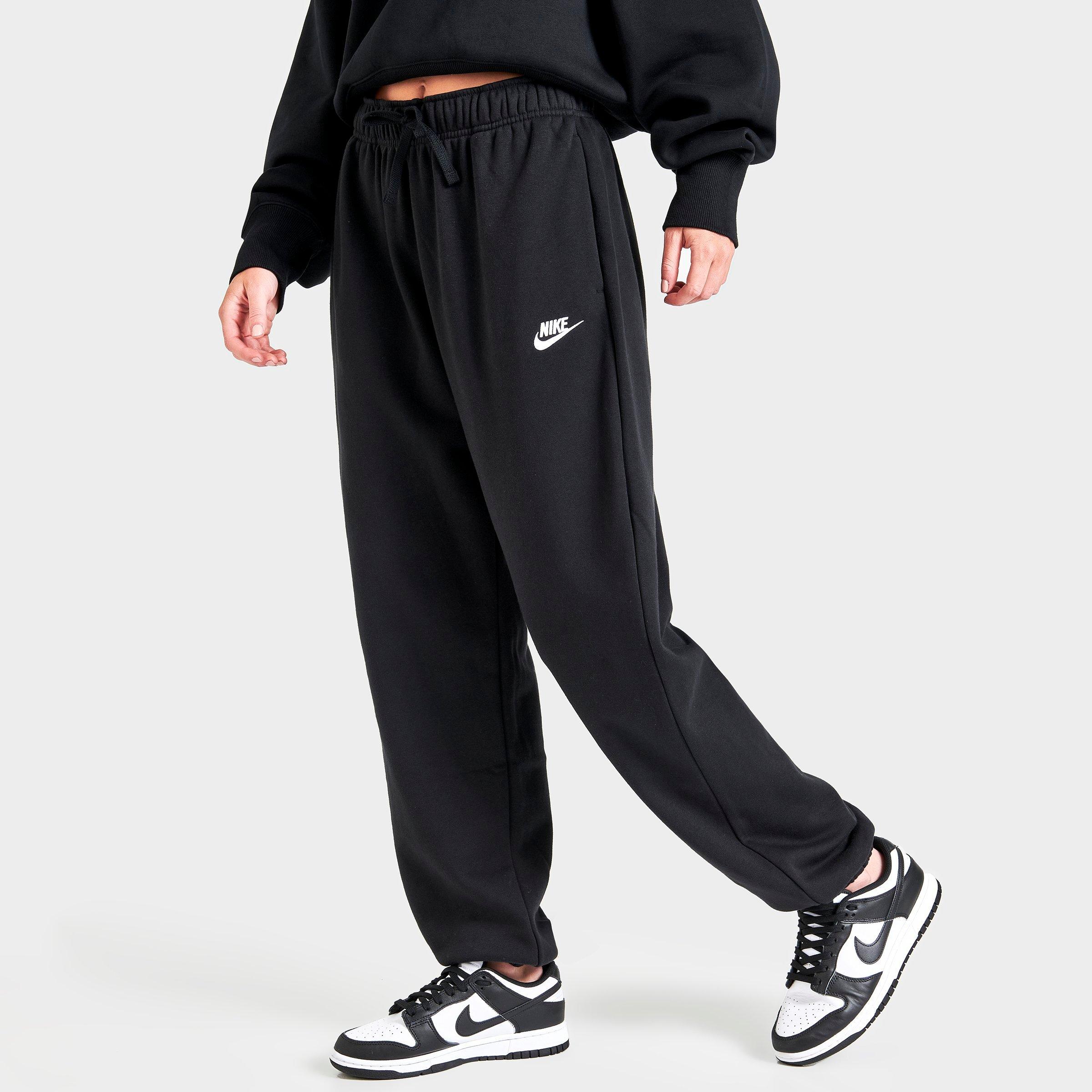 Nike Women's Sportswear Club Fleece Mid-rise Oversized Sweatpants