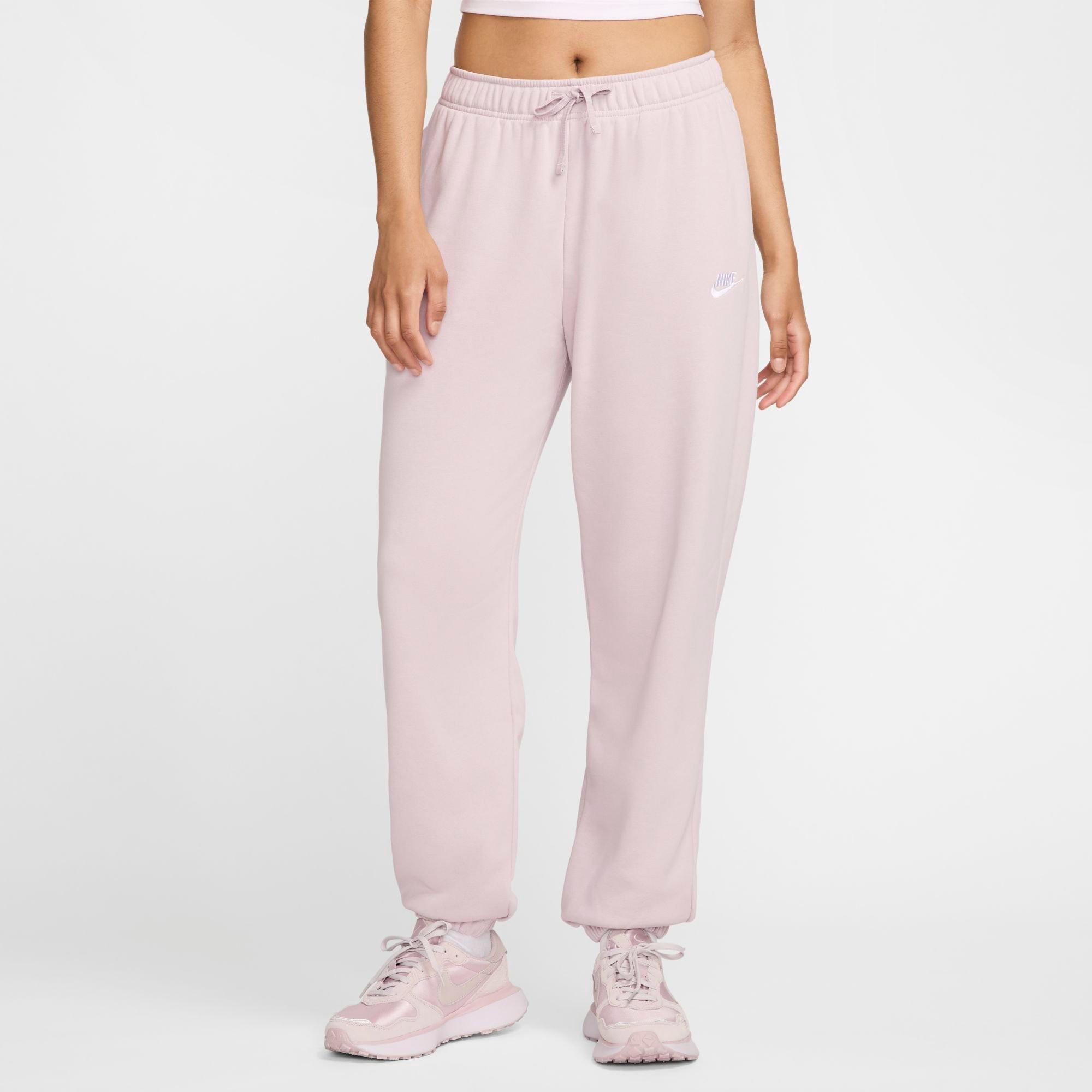 Nike Women's Sportswear Club Fleece Mid-Rise Oversized Sweatpants in Platinum Violet/White Size: XS