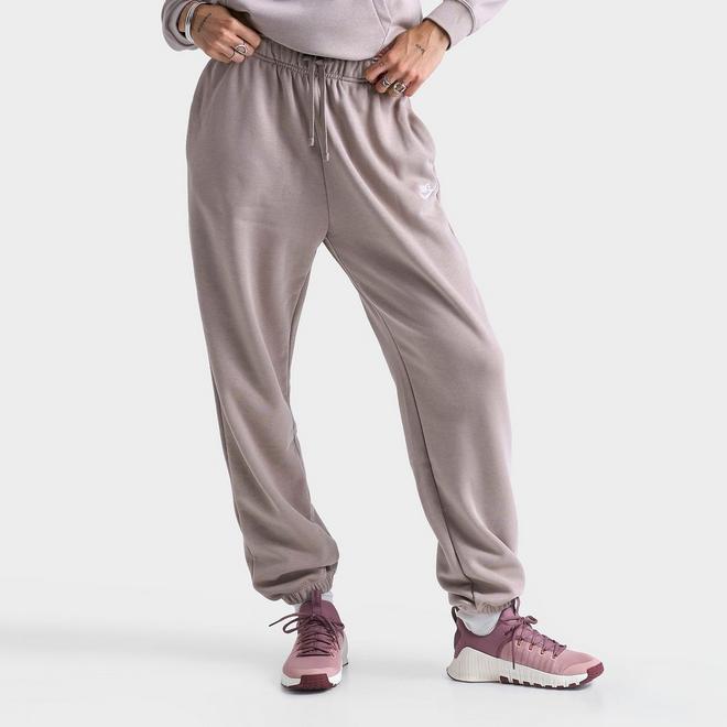 Women's Nike Sportswear Club Fleece Mid-Rise Oversized Sweatpants