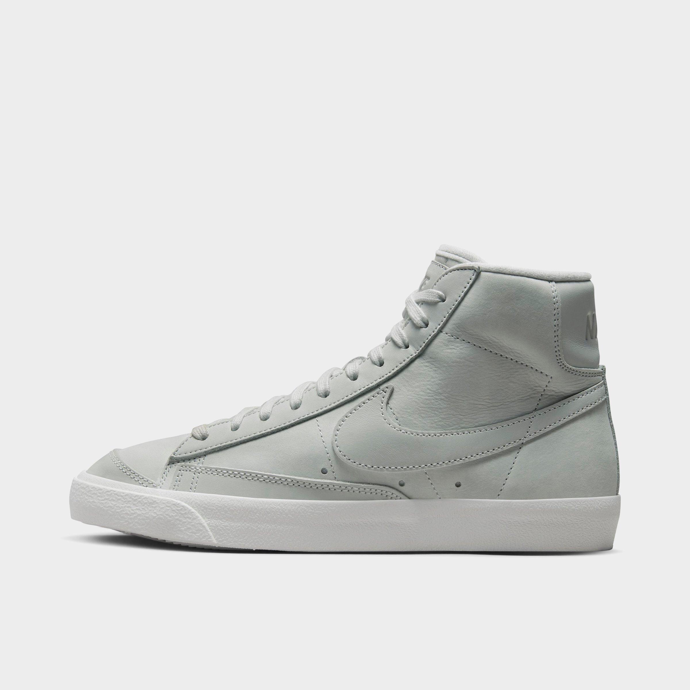 Nike Women's Blazer Mid Premium Shoes In Photon Dust/summit White