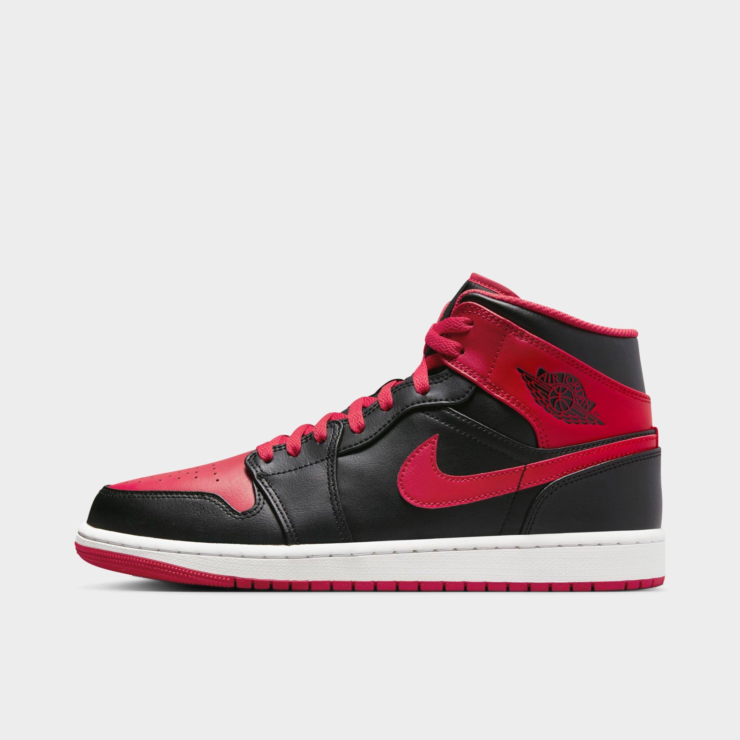 Nike Wmns Air Jordan 1 Retro High Og Sneakers Black / University Red In Black/fire Red/white