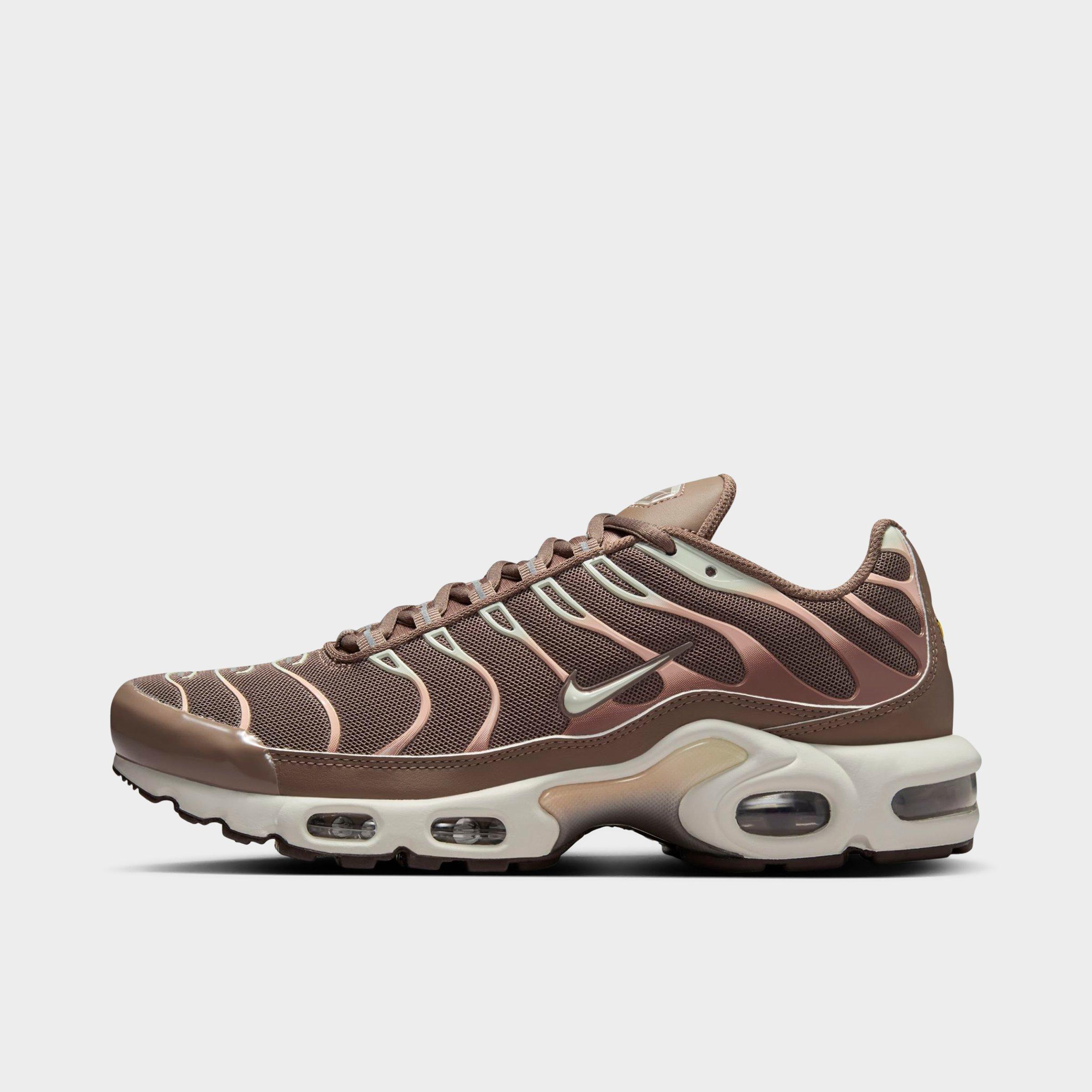 Nike Women's Air Max Plus SE Casual Shoes in Mink Brown/Baroque Brown/Sail Size: 5.0