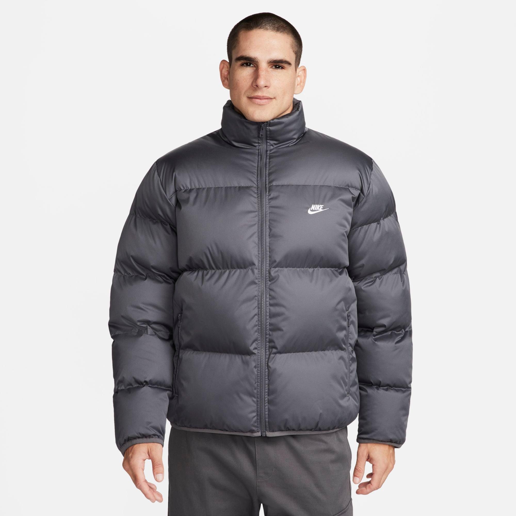 Nike Men's Sportswear Club Futura Logo Puffer Jacket in Iron Grey/White Size: XS