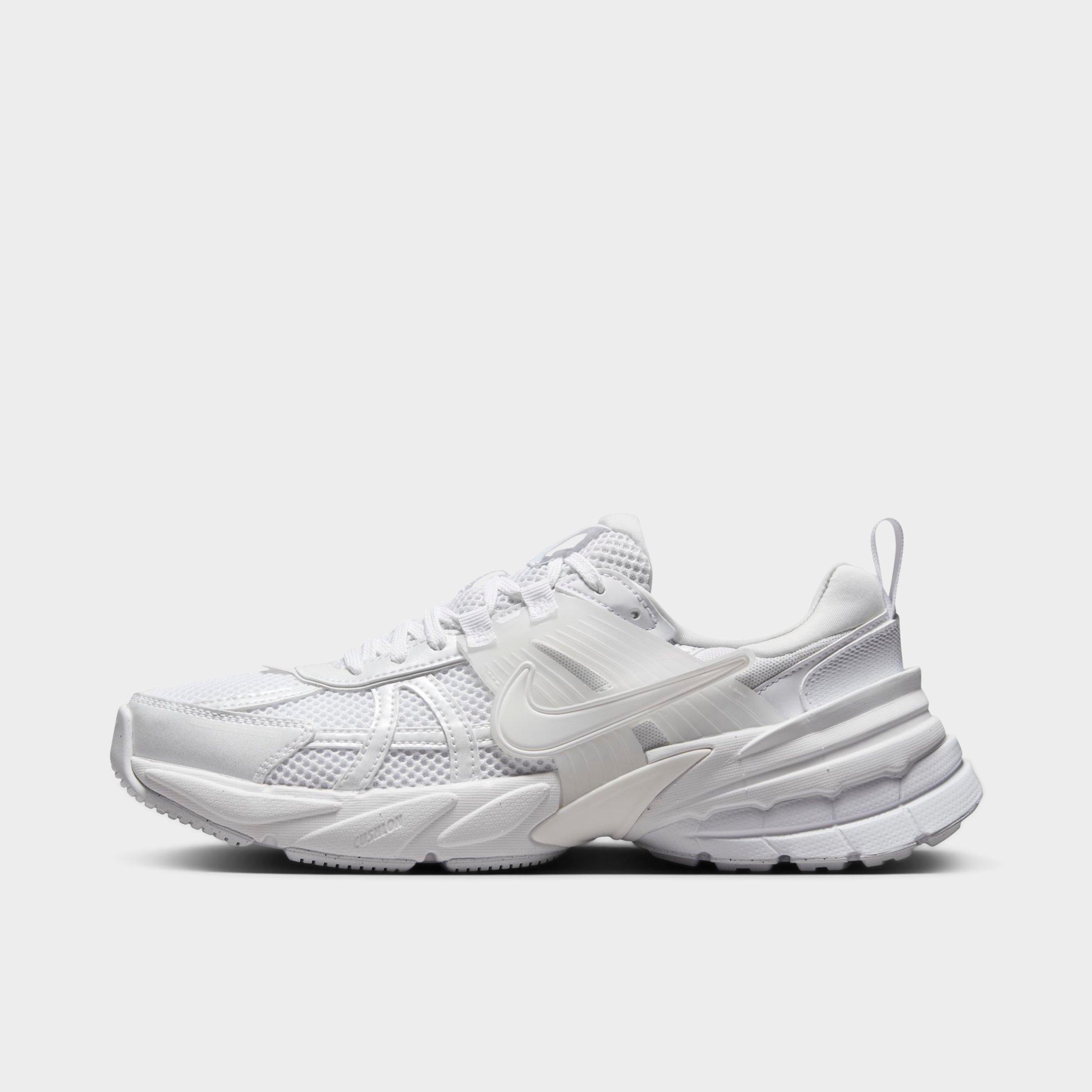 Nike Women's V2K Run Casual Shoes in White Size: 5.0