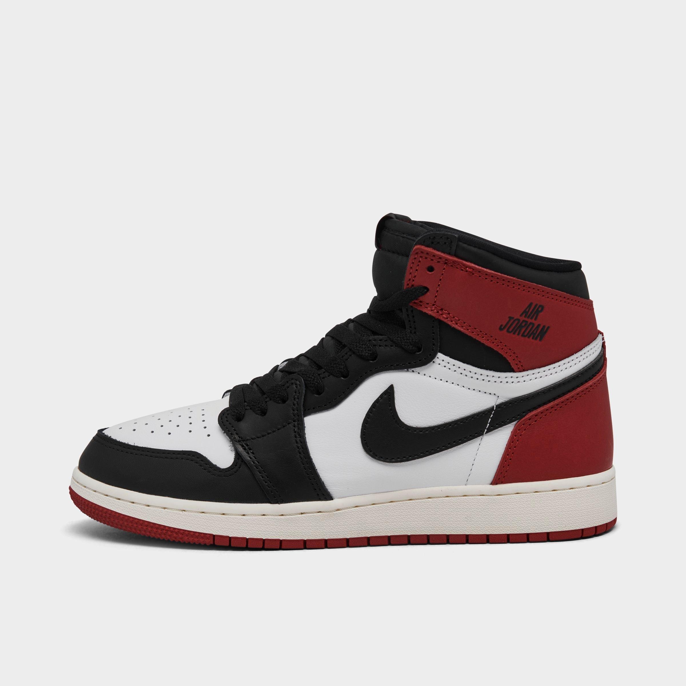 Jordan Big Kids' Air Retro 1 High OG Casual Shoes in Red/Black/White Size 3.5 Leather