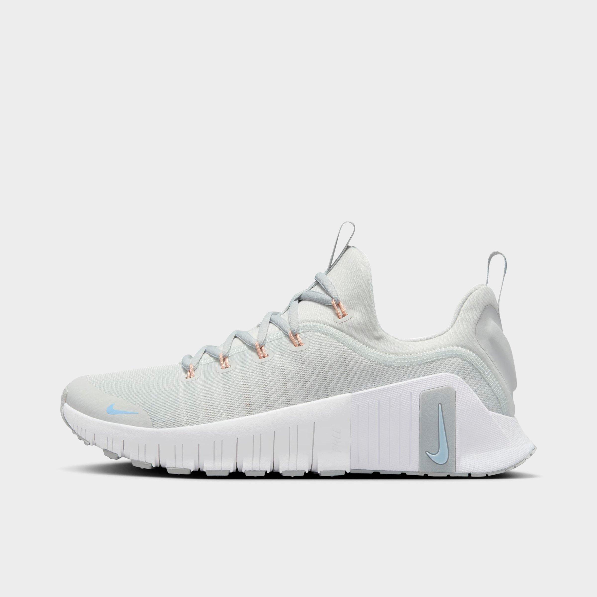 Nike Women's Free Metcon 6 Training Shoes in Photon Dust/Light Smoke Grey/Summit White Size: 5.0