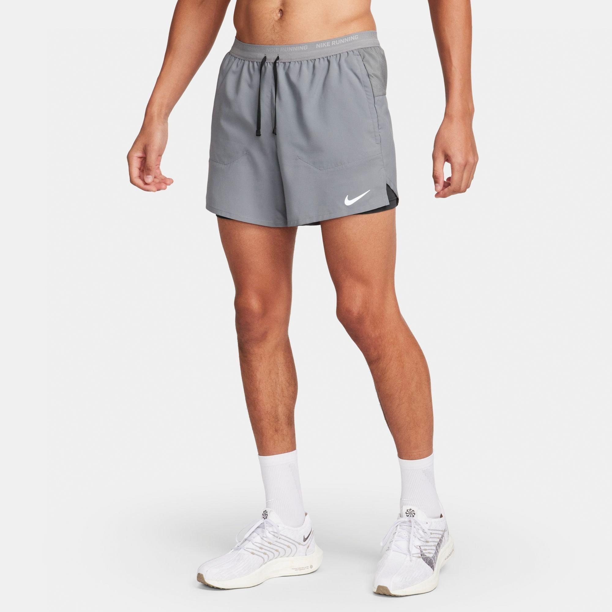 Nike Men's Dri-FIT Stride 2-in-1 5" Running Shorts in Grey/Smoke Grey Size XL 100% Polyester
