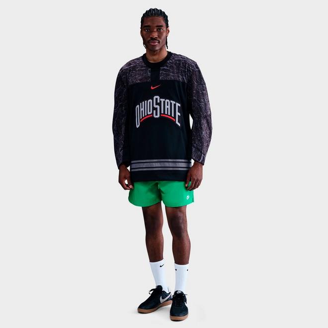 Men's Nike Club Woven 6" Flow Shorts