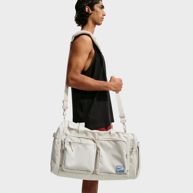 Nike Utility Power 2.0 Duffel Bag (Medium, 51L)