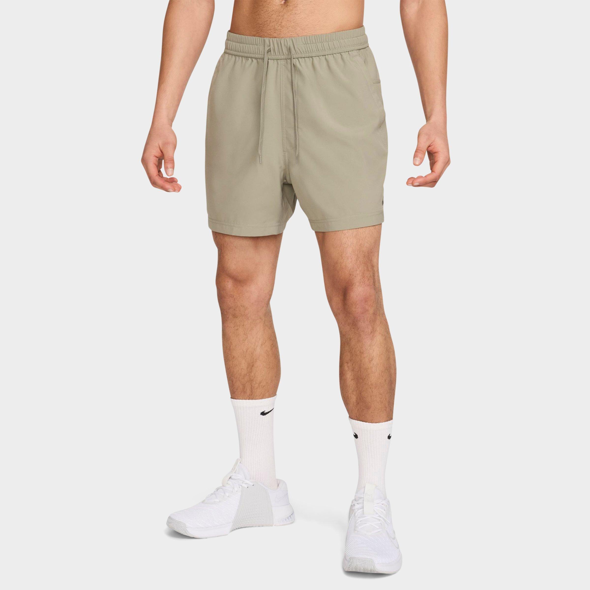 NIKE NIKE MEN'S FORM DRI-FIT UNLINED 5" VERSATILE SHORTS 