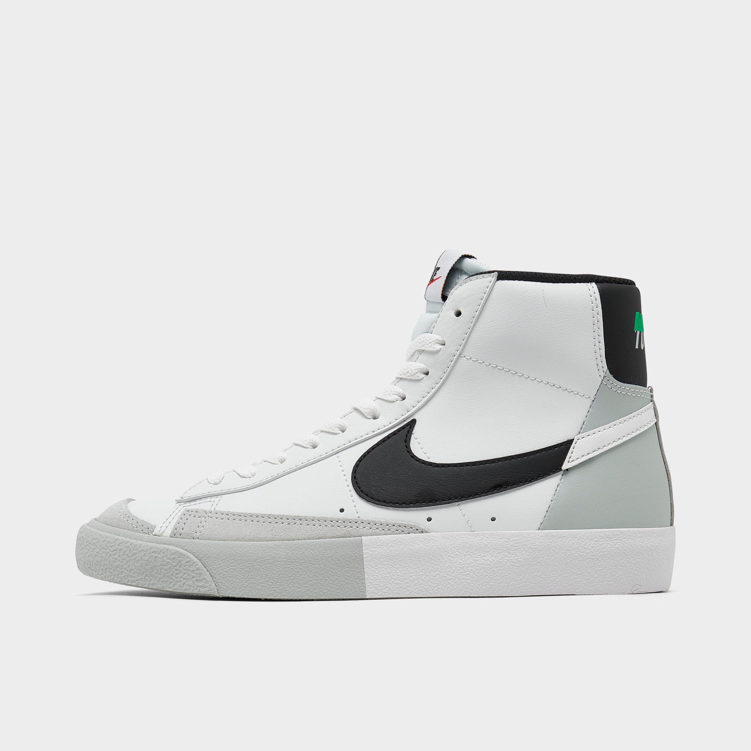 Nike Big Kids Blazer Mid '77 SE Casual Shoes in Summit White/Black/Silver Size: 3.5