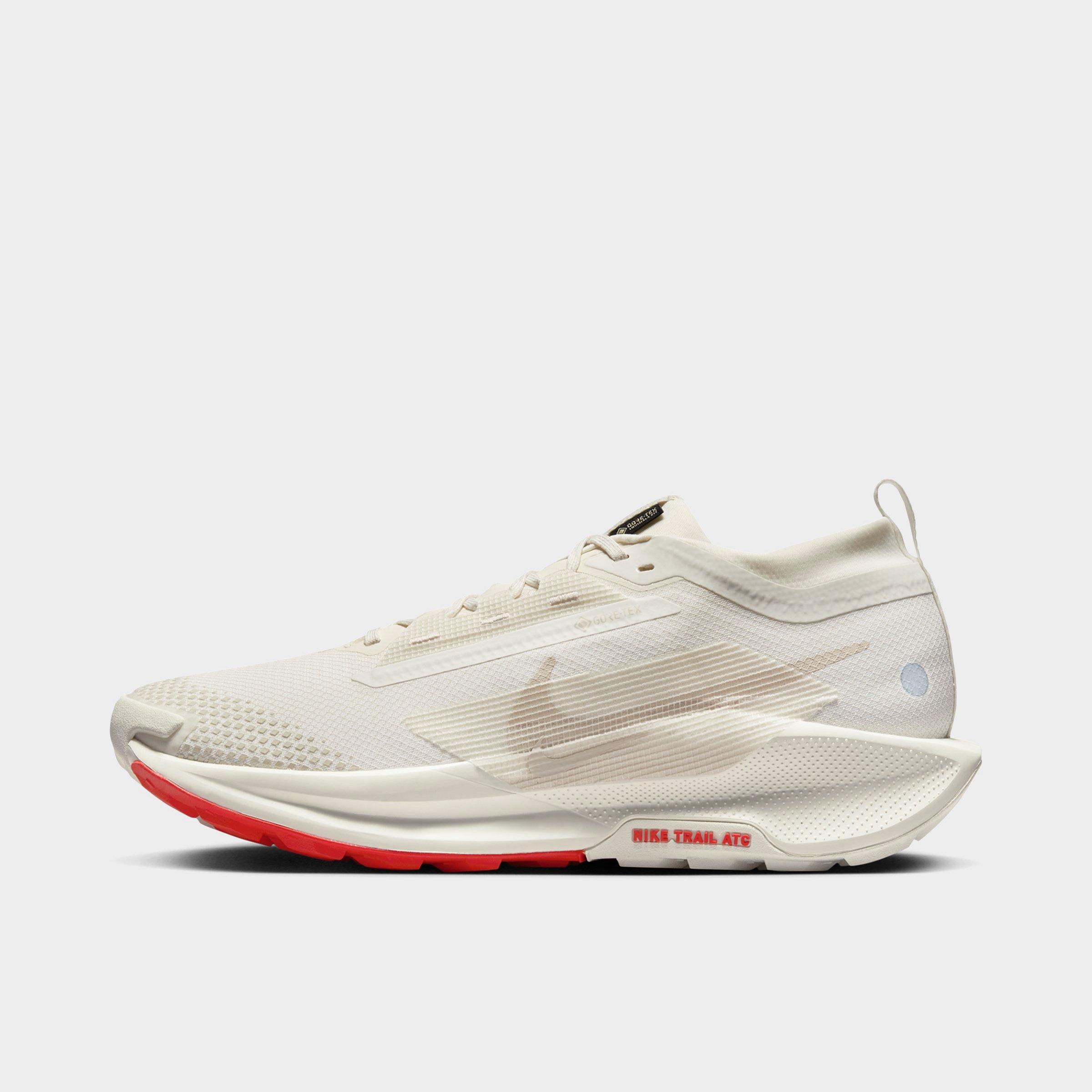 Nike Men's Pegasus Trail 5 GORE-TEX Waterproof Trail Running Shoes in Sail/Picante Red/Light Orewood Brown Size: 6.0