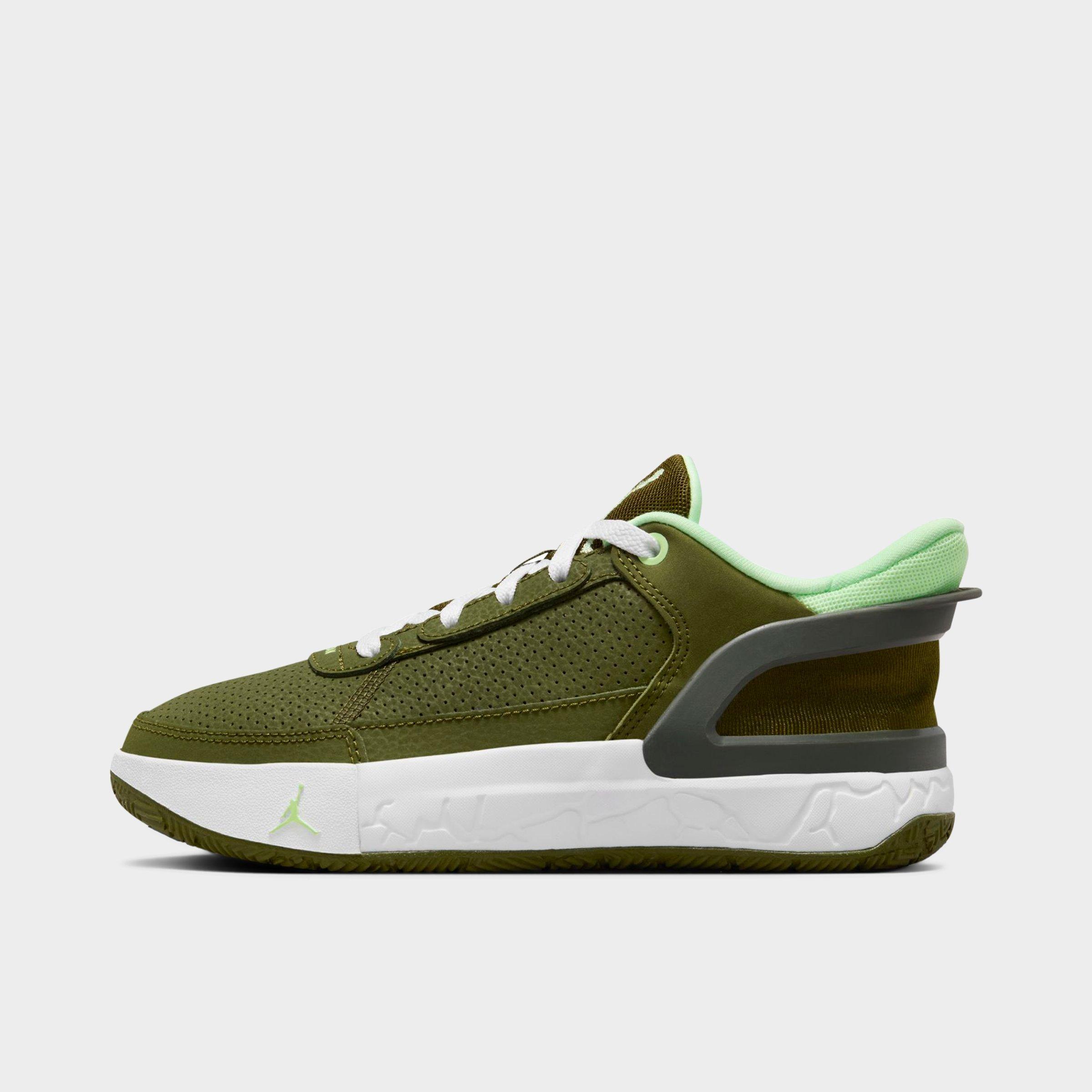Jordan Big Kids Day1 EO Basketball Shoes in Legion Green/Moss/Cactus Flower Size: 1.0