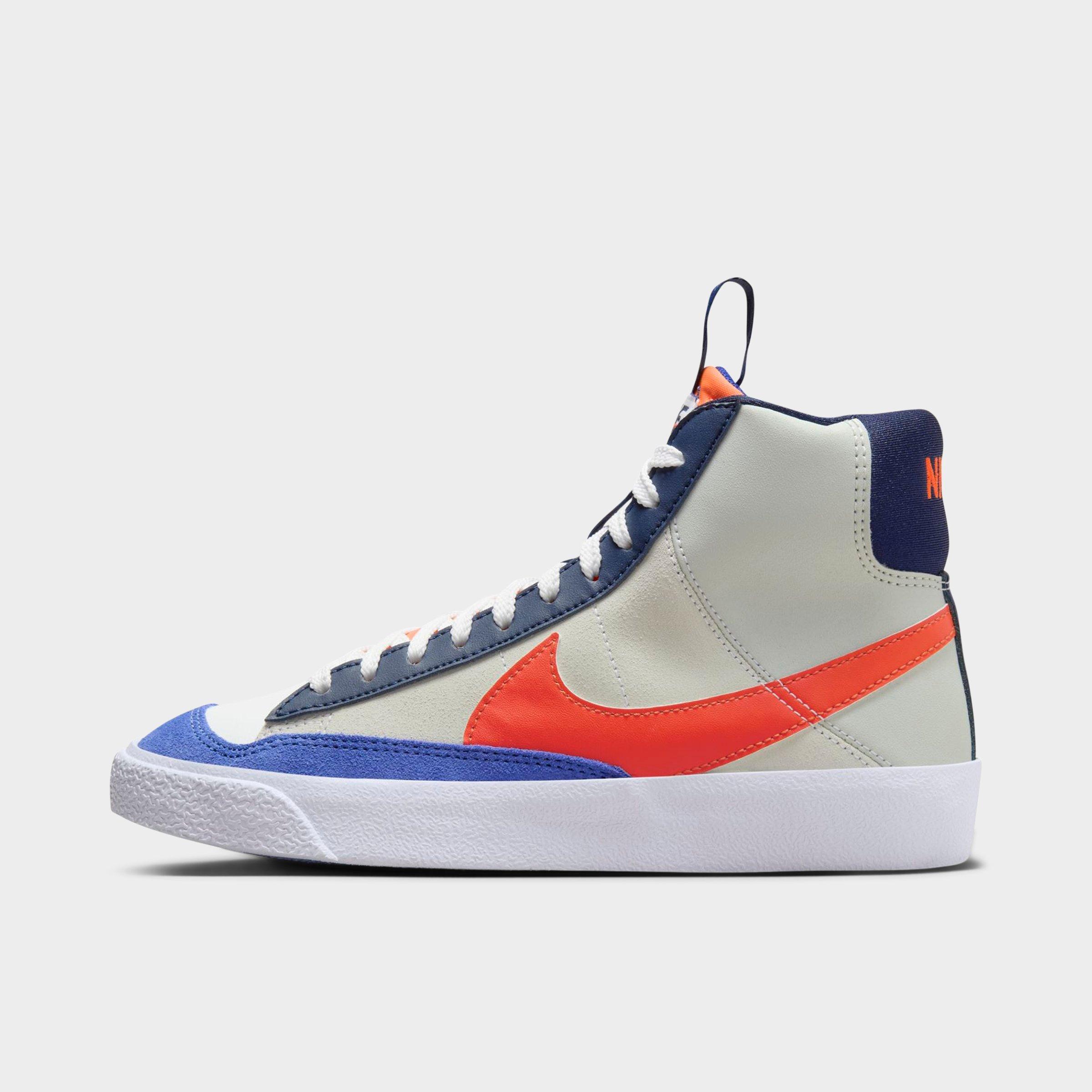 Nike Big Kids Blazer Mid '77 SE Casual Shoes in White/Light Silver/Midnight Navy Size: 3.5