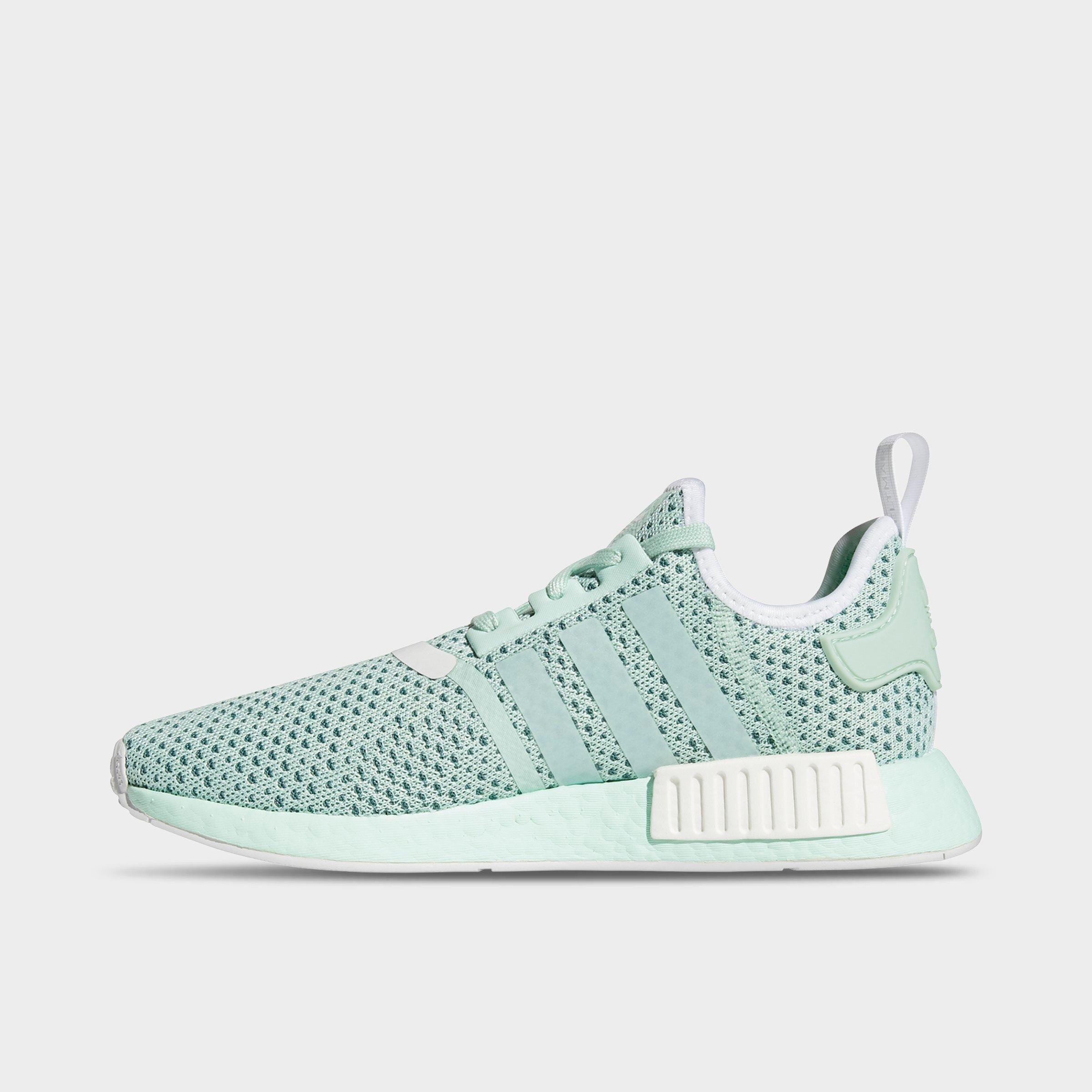 nmd size 2.5