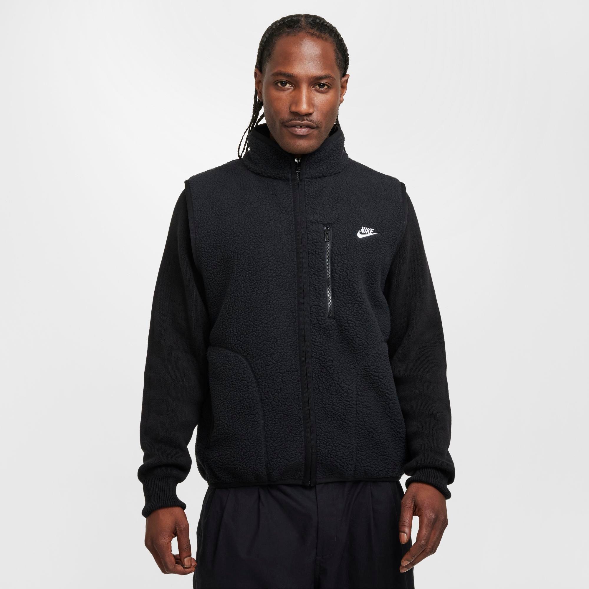Nike Men's Sportswear Club Fleece Winterized Vest in Black/White Size: XS