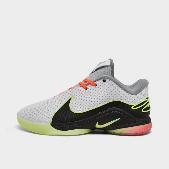 Men's Nike LeBron 22 Basketball Shoes | Finish Line