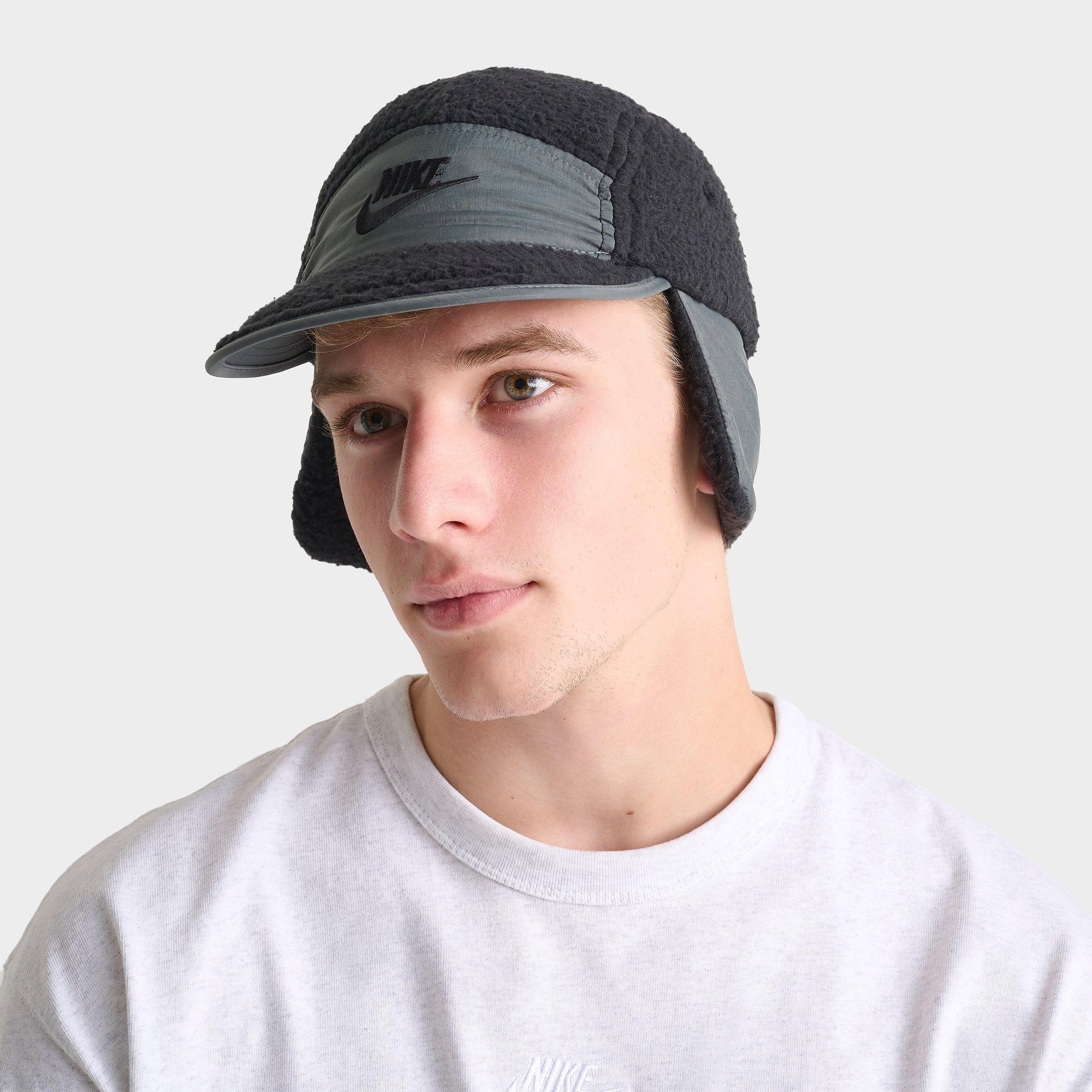 Nike Fly Unstructured Outdoor Hat in Black/Iron Grey/Black Size: Small/Medium