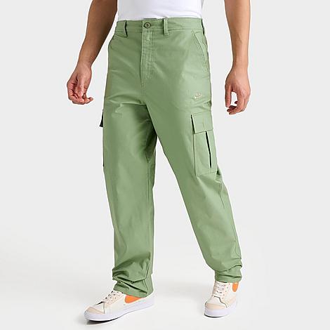 Nike Men's Club Cargo Pants In Oil Green/oil Green
