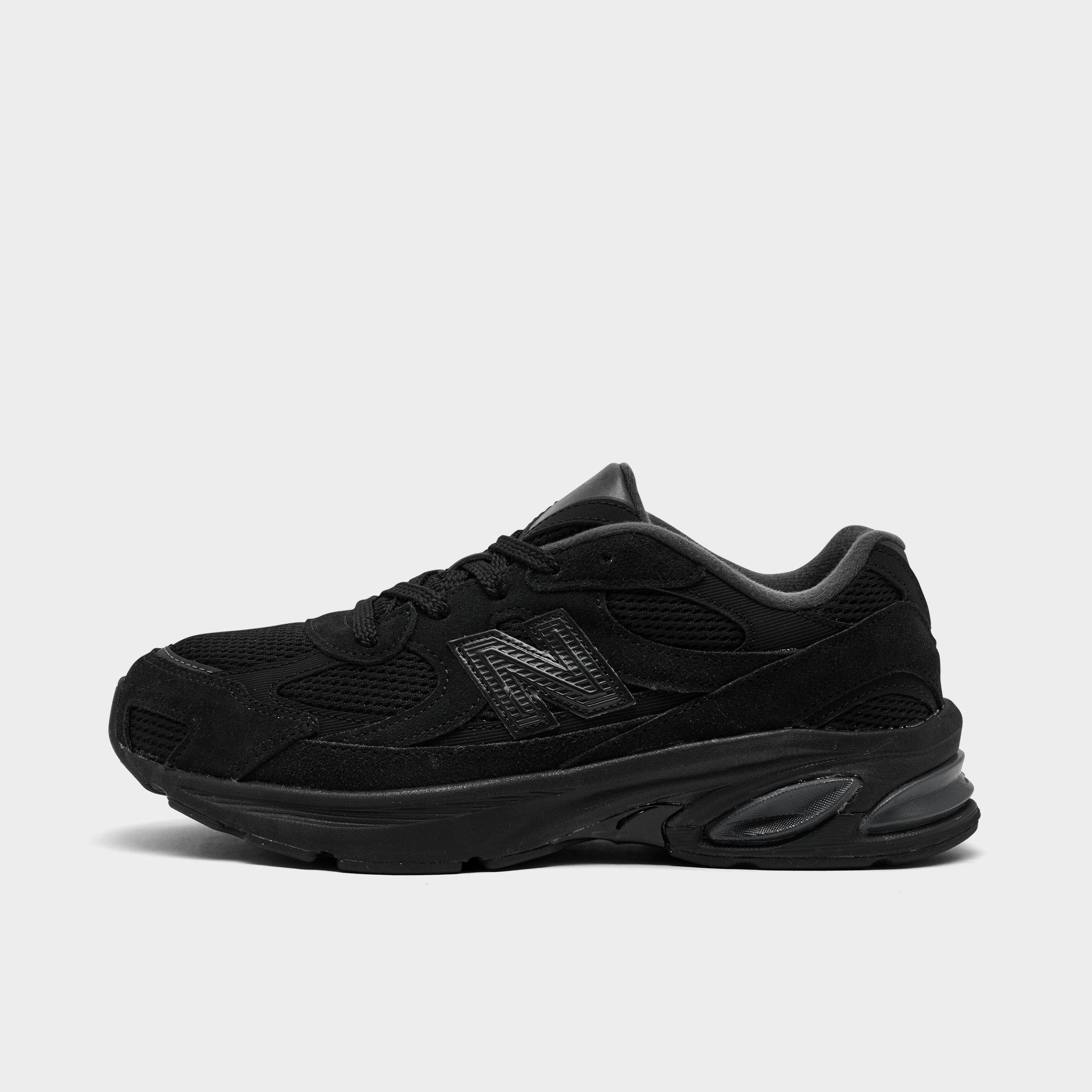 New Balance Big Kids 2010 Casual Shoes in Black Size: 5.5