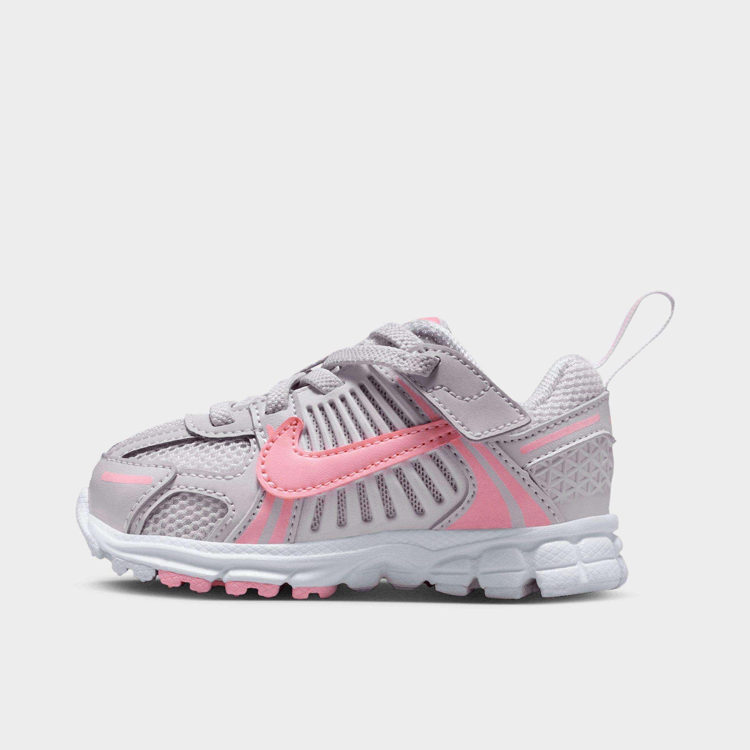 Nike Kids Toddler Vomero 5 Stretch Lace Casual Shoes in College Grey/Cave Stone/Metallic Silver Size: 2.0