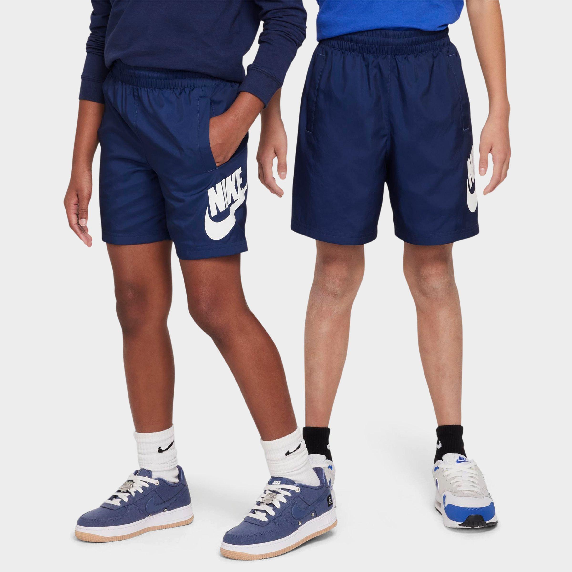 Nike Big Kids Sportswear Club 6 Inch Woven Shorts in Midnight Navy/White Size: XS