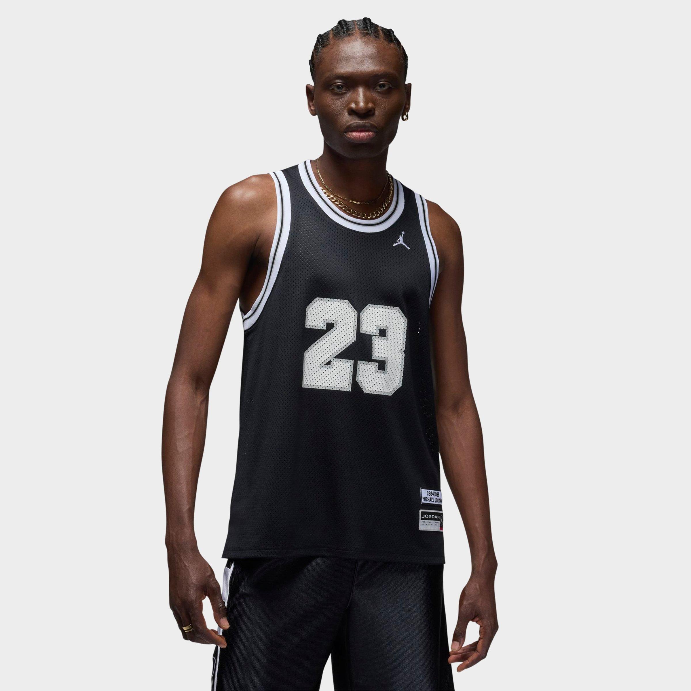 Jordan Men's Essentials 23 Summer Jersey in BLACK/WHITE Size: XS