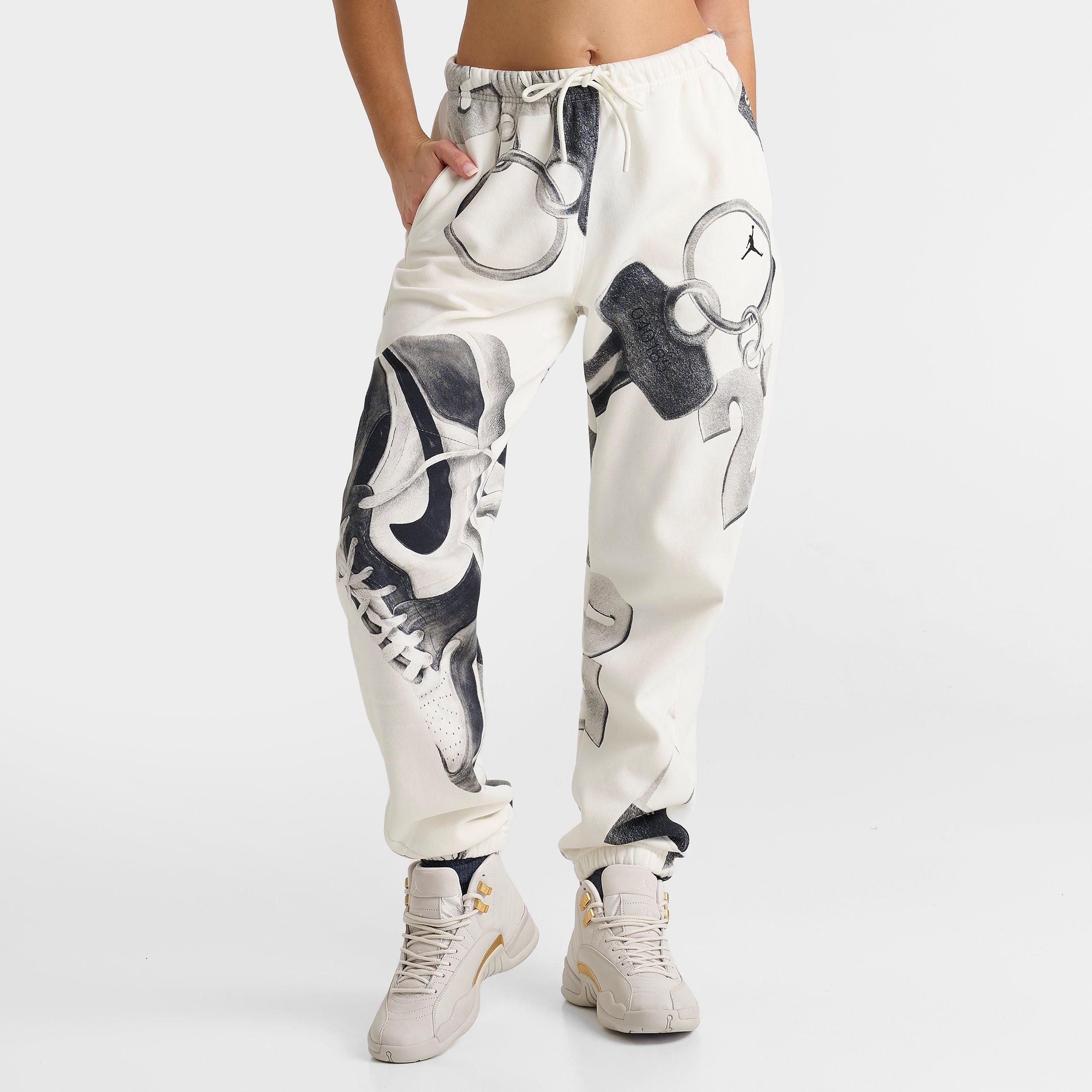 Jordan Women's Brooklyn Fleece All-over Print Joggers Pants in Off-White/Sail Size XS 100% Cotton/Polyester/Fleece