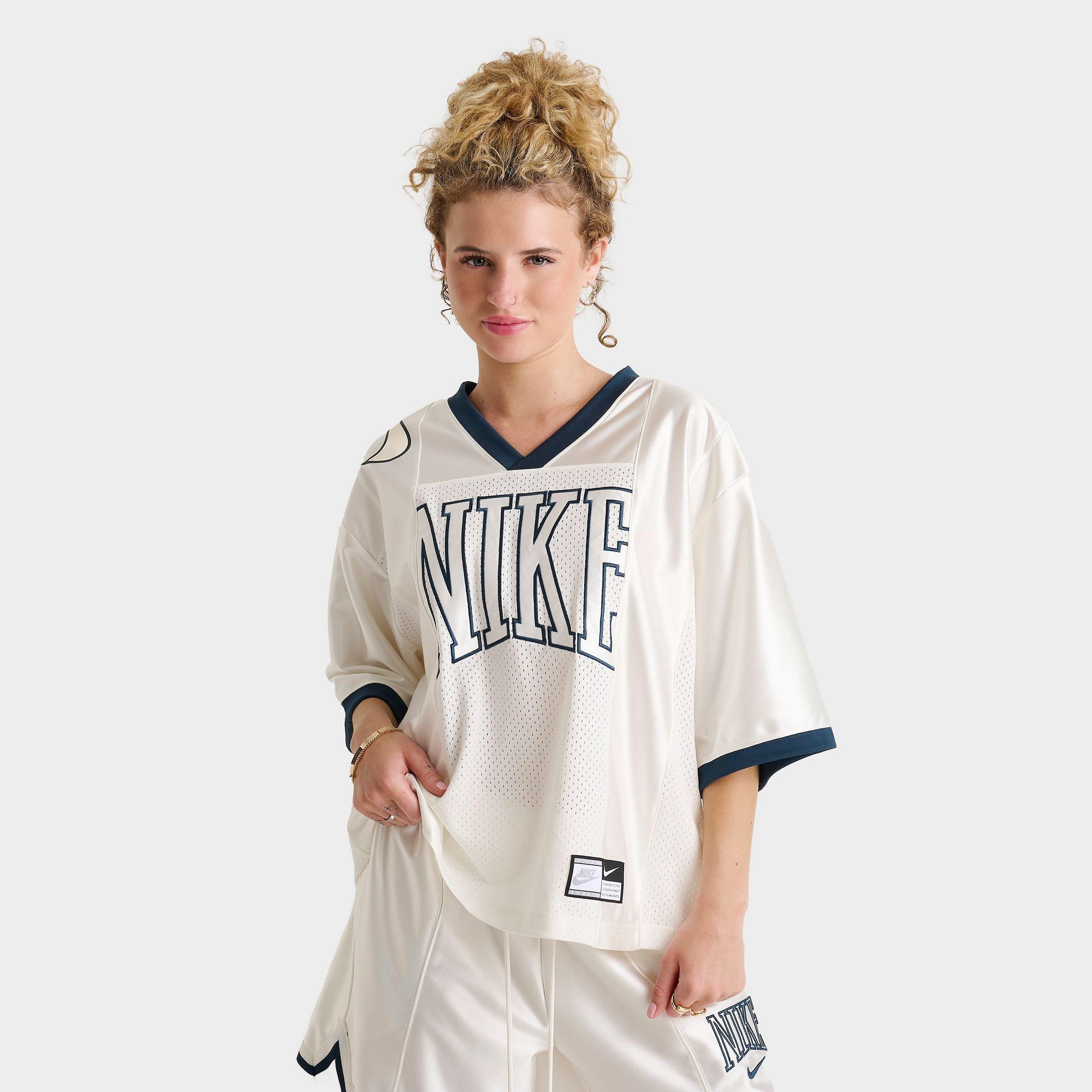 Nike Short Sleeve Graphic Jersey Top