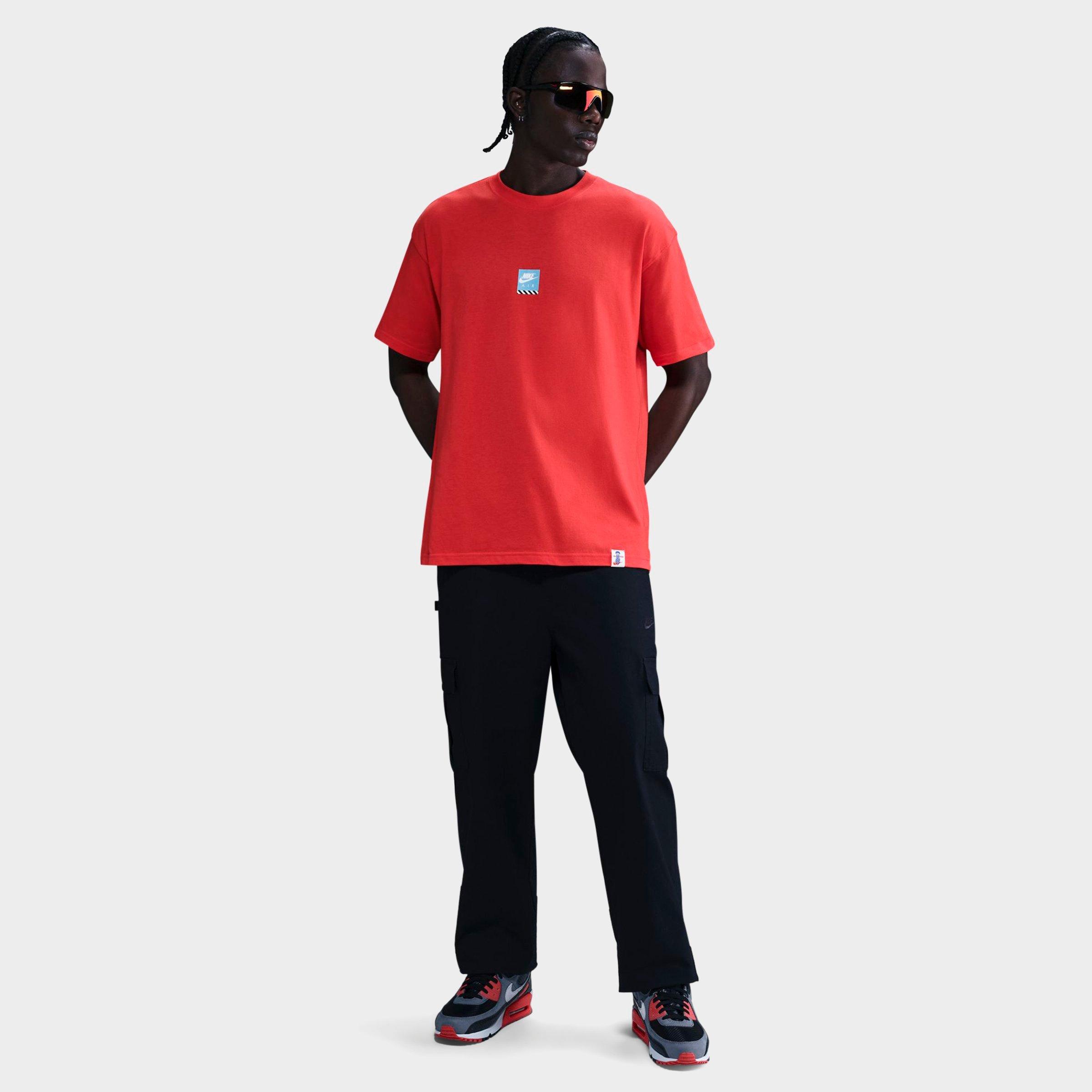 Nike Men's Sportswear Sole Food Max Snax T-Shirt in Red/Light Crimson Size Large 100% Cotton