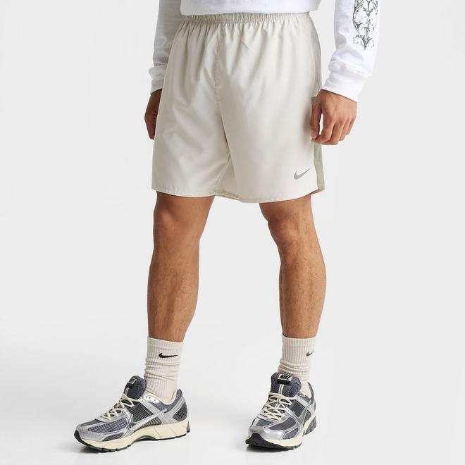 Men's Nike Dri-FIT Challenger Brief-Lined 7" Running Shorts
