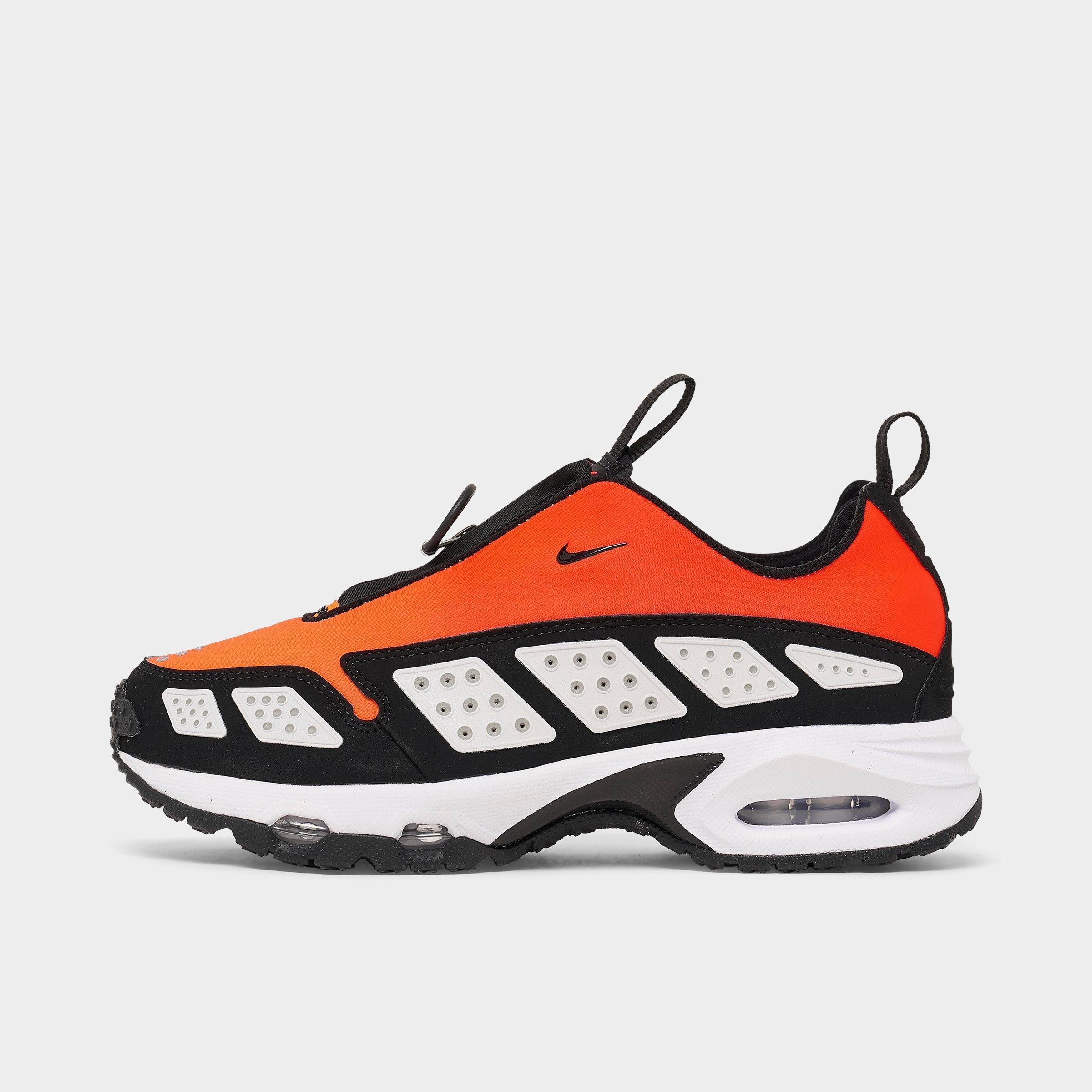 Nike Women's Air Max SNDR FADE Casual Shoes in Bright Crimson/Black/Bright Ceramic Size: 5.0