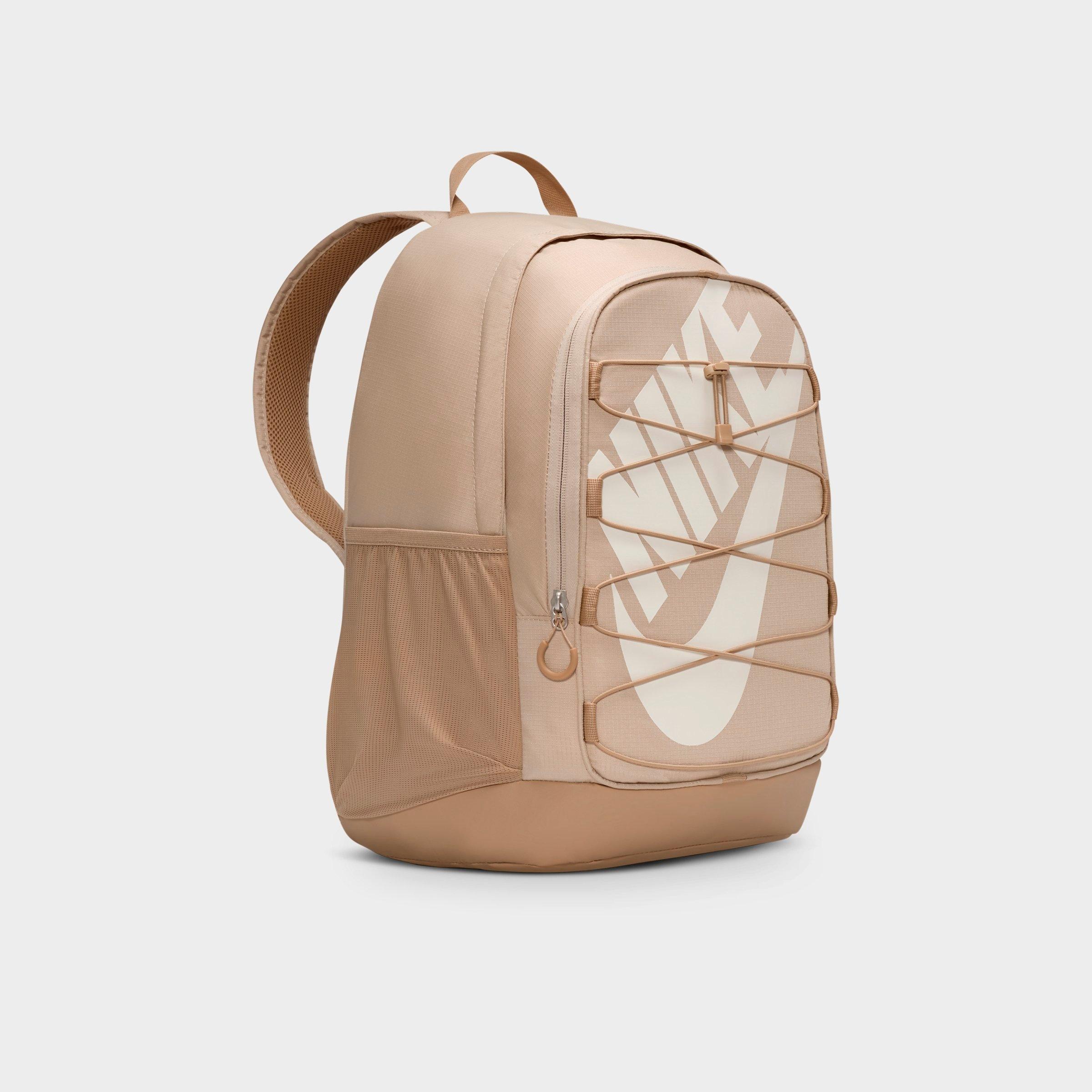 Nike Hayward Backpack (26L) in Desert Khaki/Parachute Beige/Light Orewood Brown