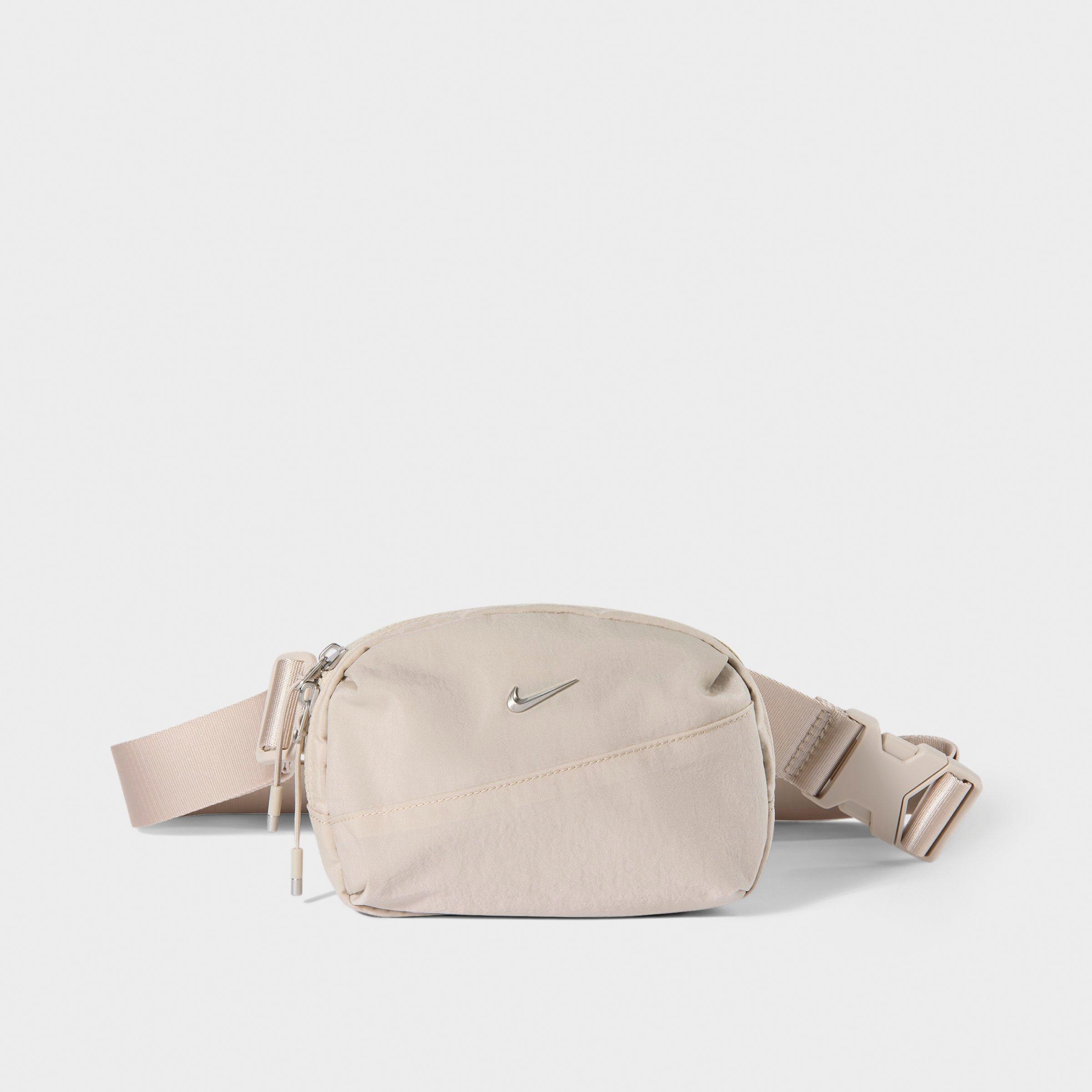 Nike Aura Crossbody Bag (2L) in Cream II/Cream II/Metallic Silver