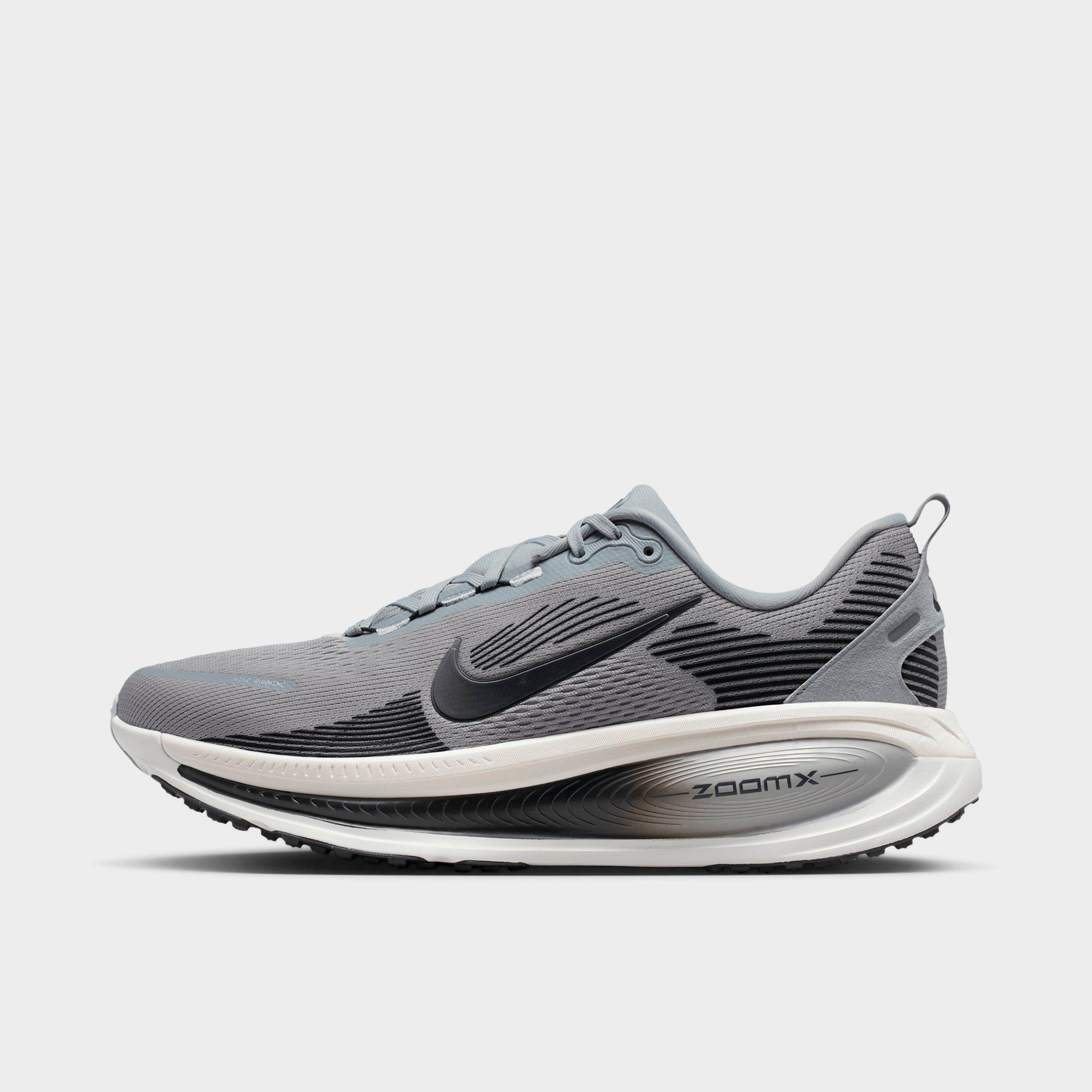 Nike Men's Vomero 18 Running Shoes in Wolf Grey/Pure Platinum/Summit White Size: 7.5