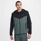 Men's Nike Tech Windrunner Woven Full-Zip Jacket | Finish Line