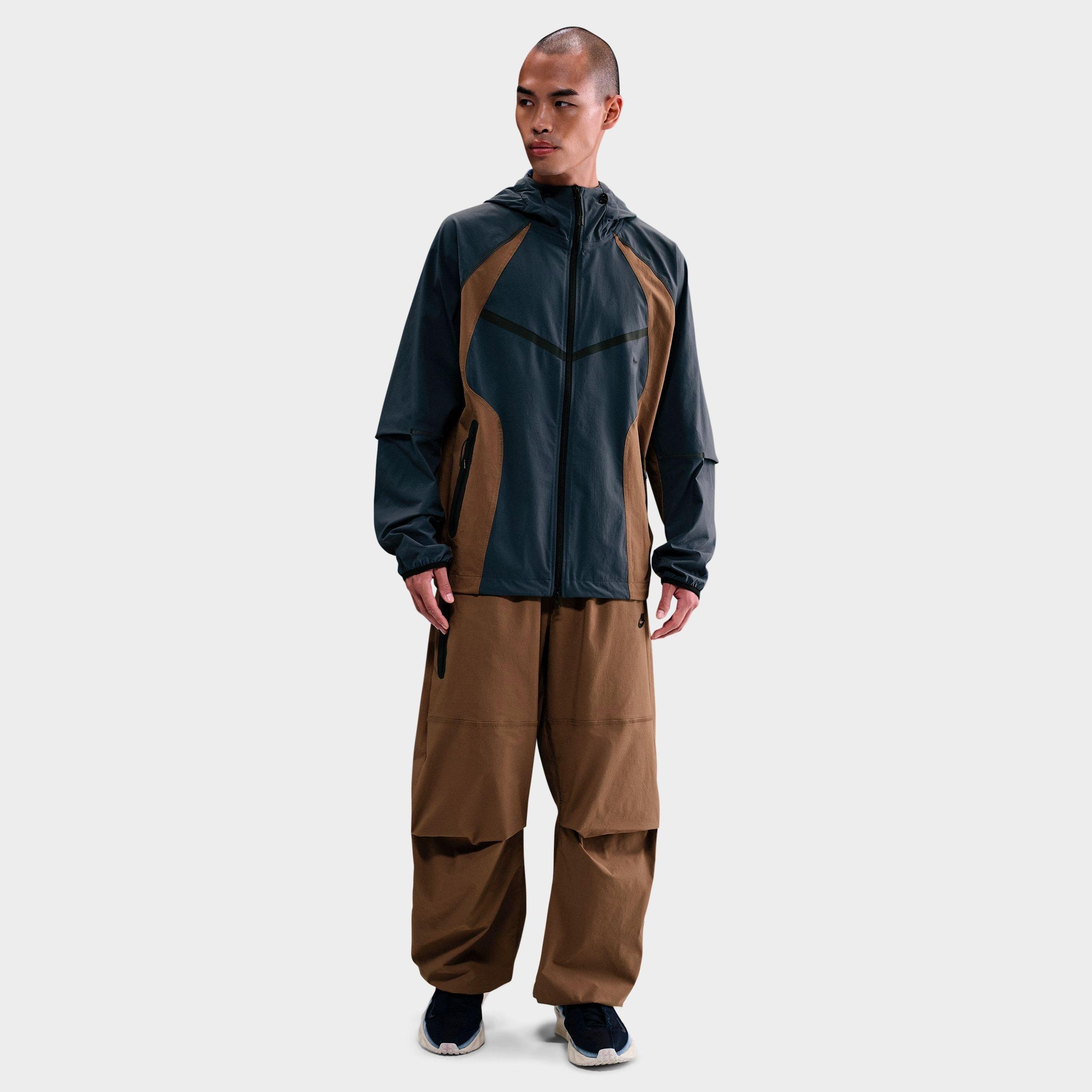 Nike Men's Tech Woven Oversized Pants In Brown