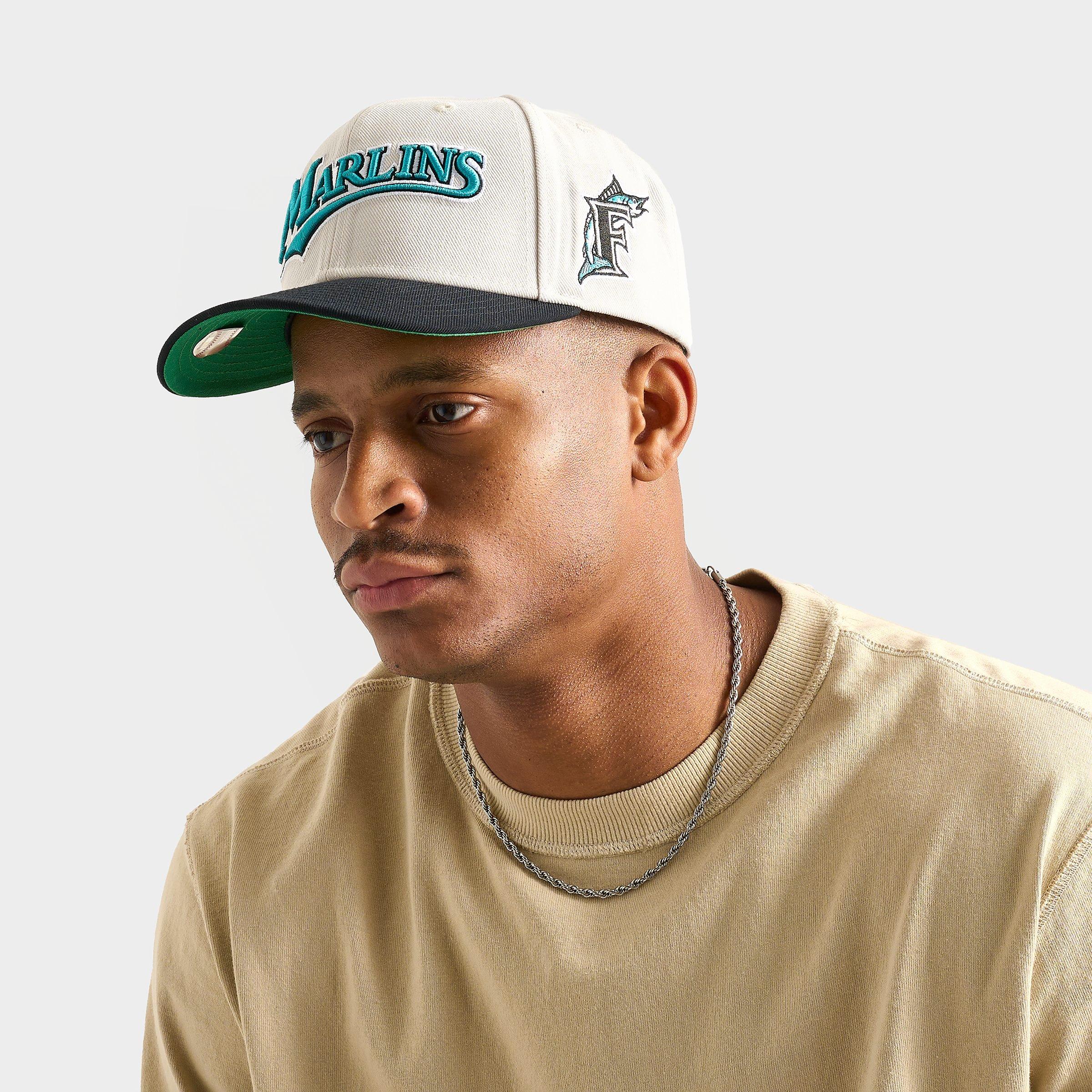 Mitchell & Ness Florida Marlins MLB Pro Crown Snapback Hat in Chrome/Black